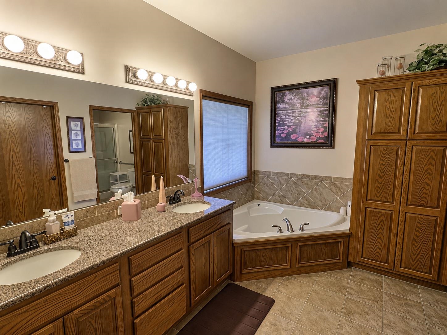 936 E Moss Wood Property Photo 11