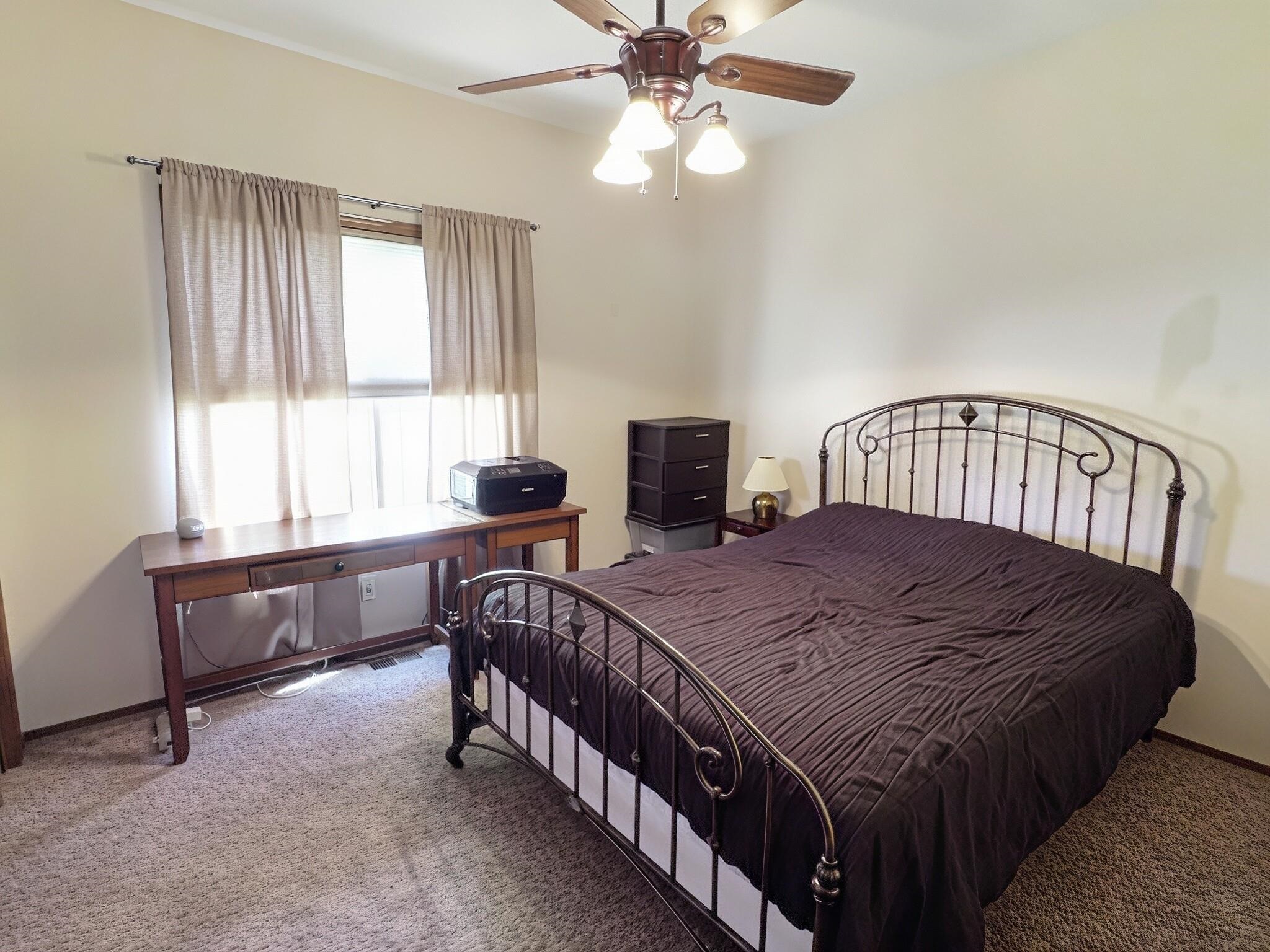 936 E Moss Wood Property Photo 16