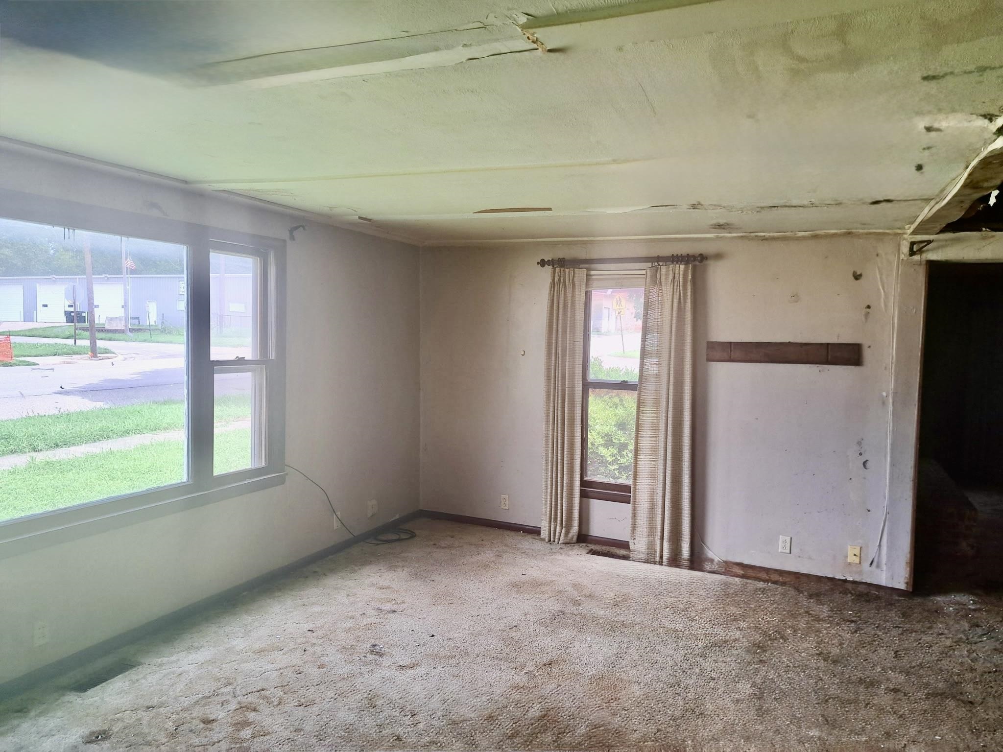 421 N Chestnut Property Photo 7
