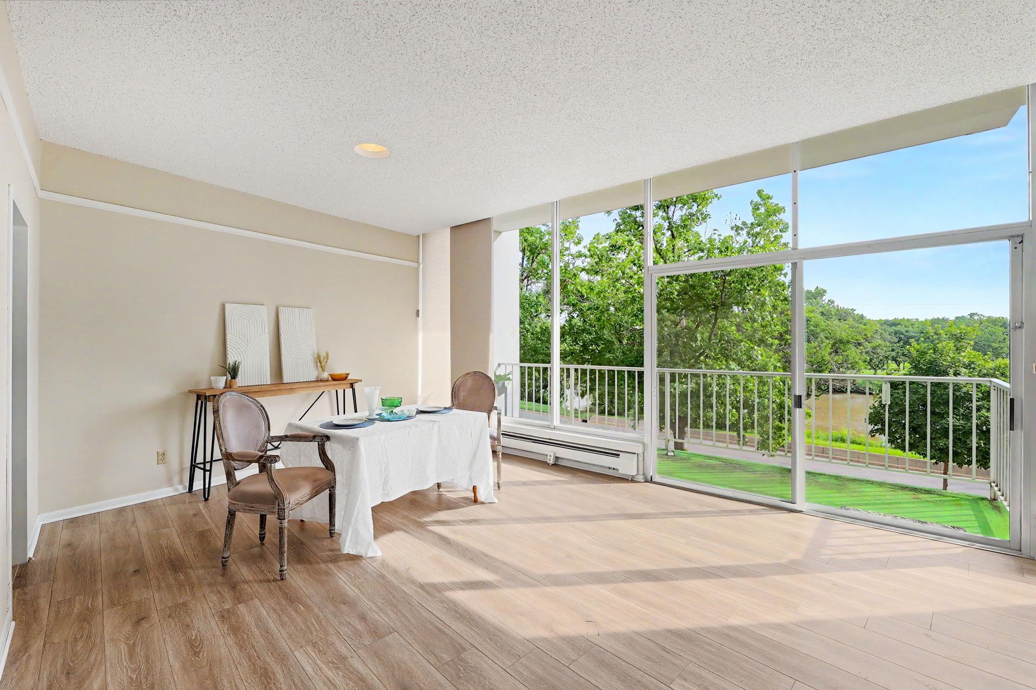 1401 W River Blvd. Property Photo 6