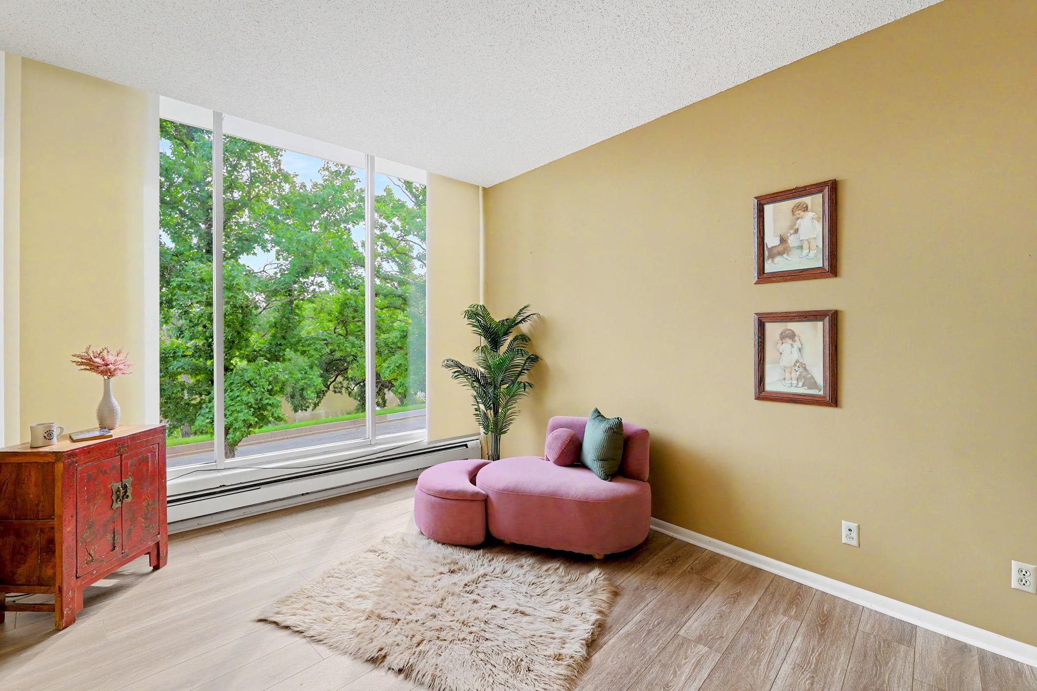 1401 W River Blvd. Property Photo 12