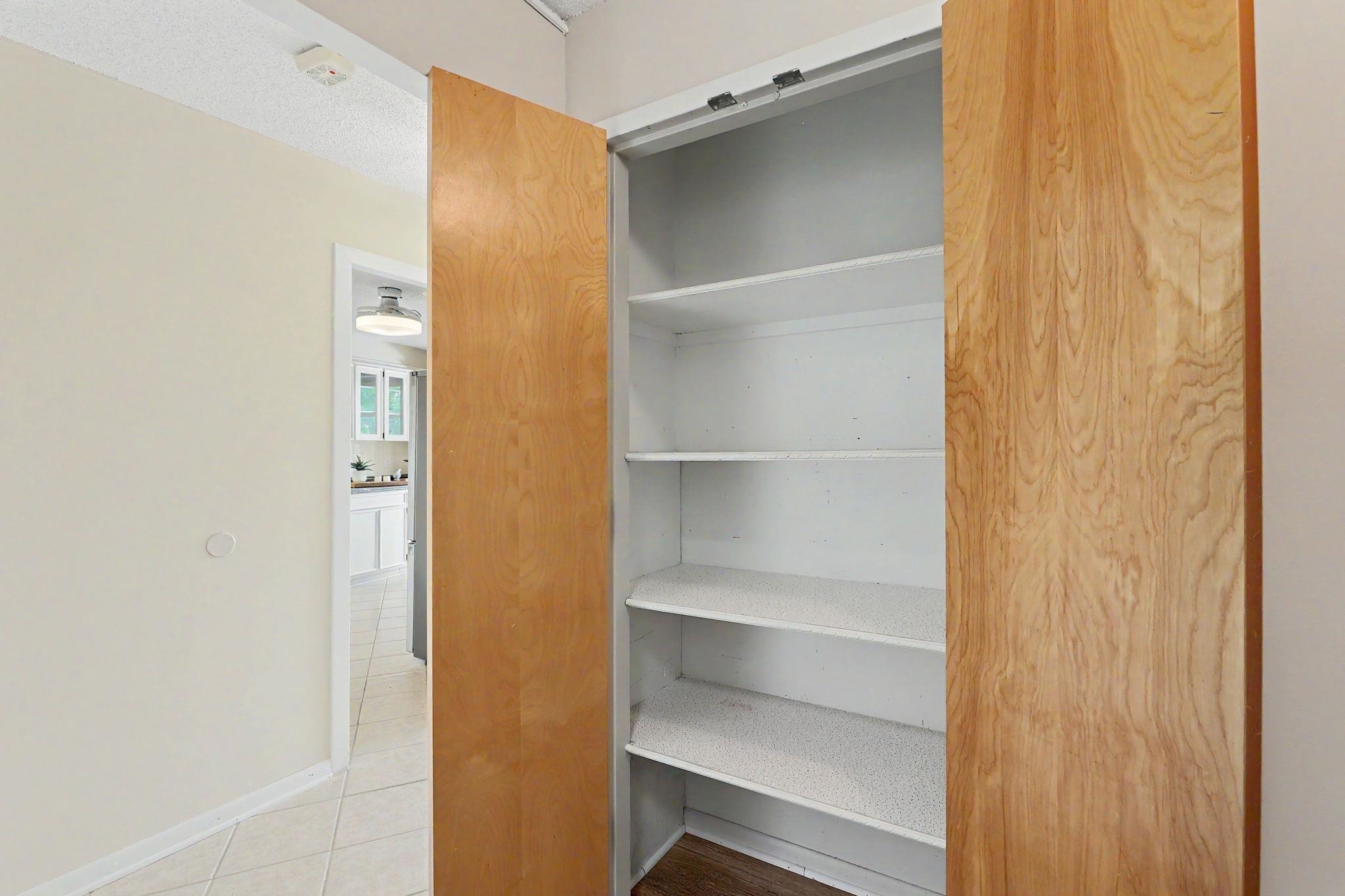 1401 W River Blvd. Property Photo 35
