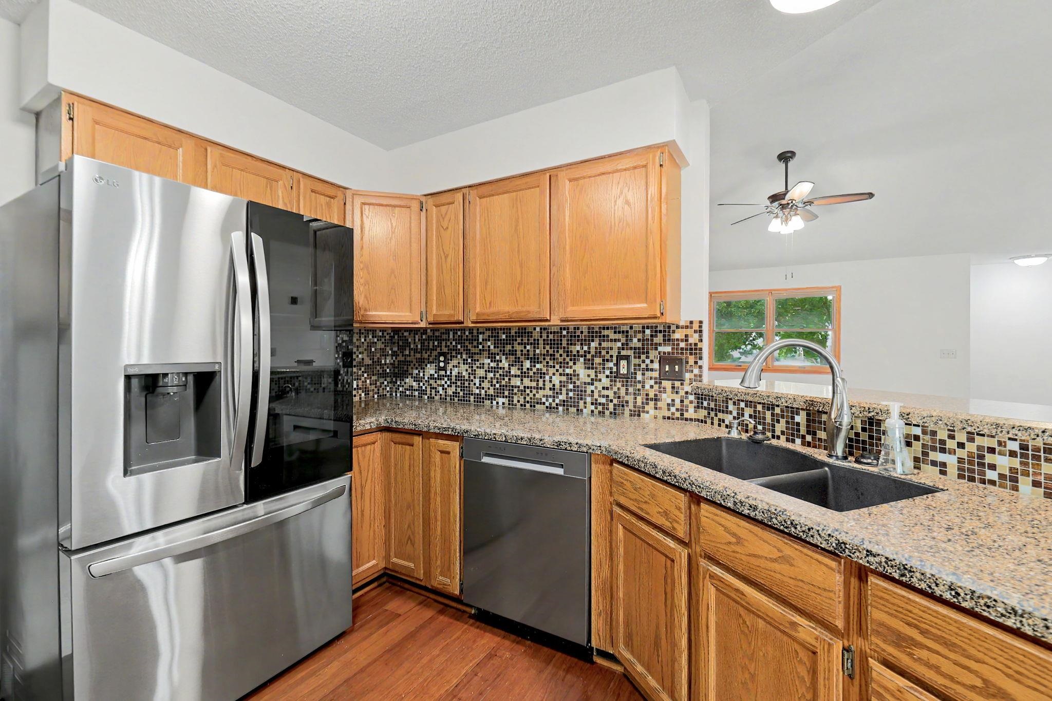 2735 S Carrwood Property Photo 11