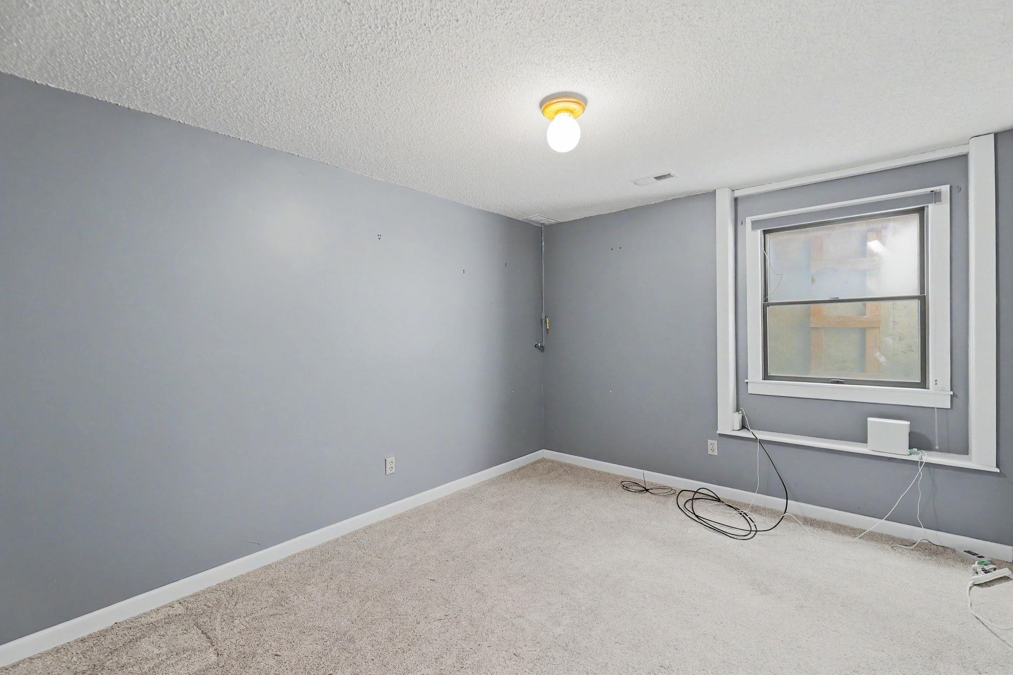 2735 S Carrwood Property Photo 28