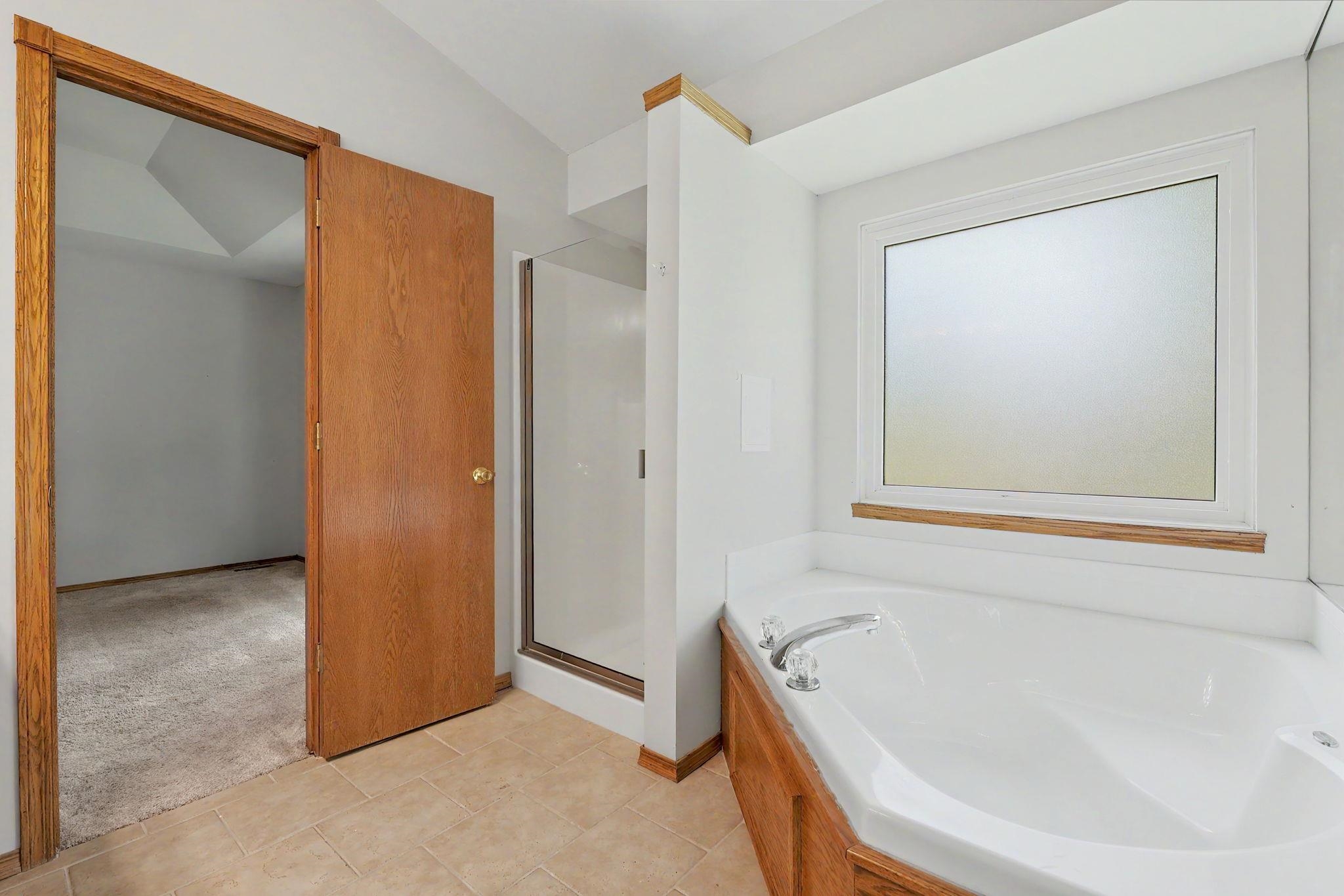 1707 E Oxford Cir Property Photo 16