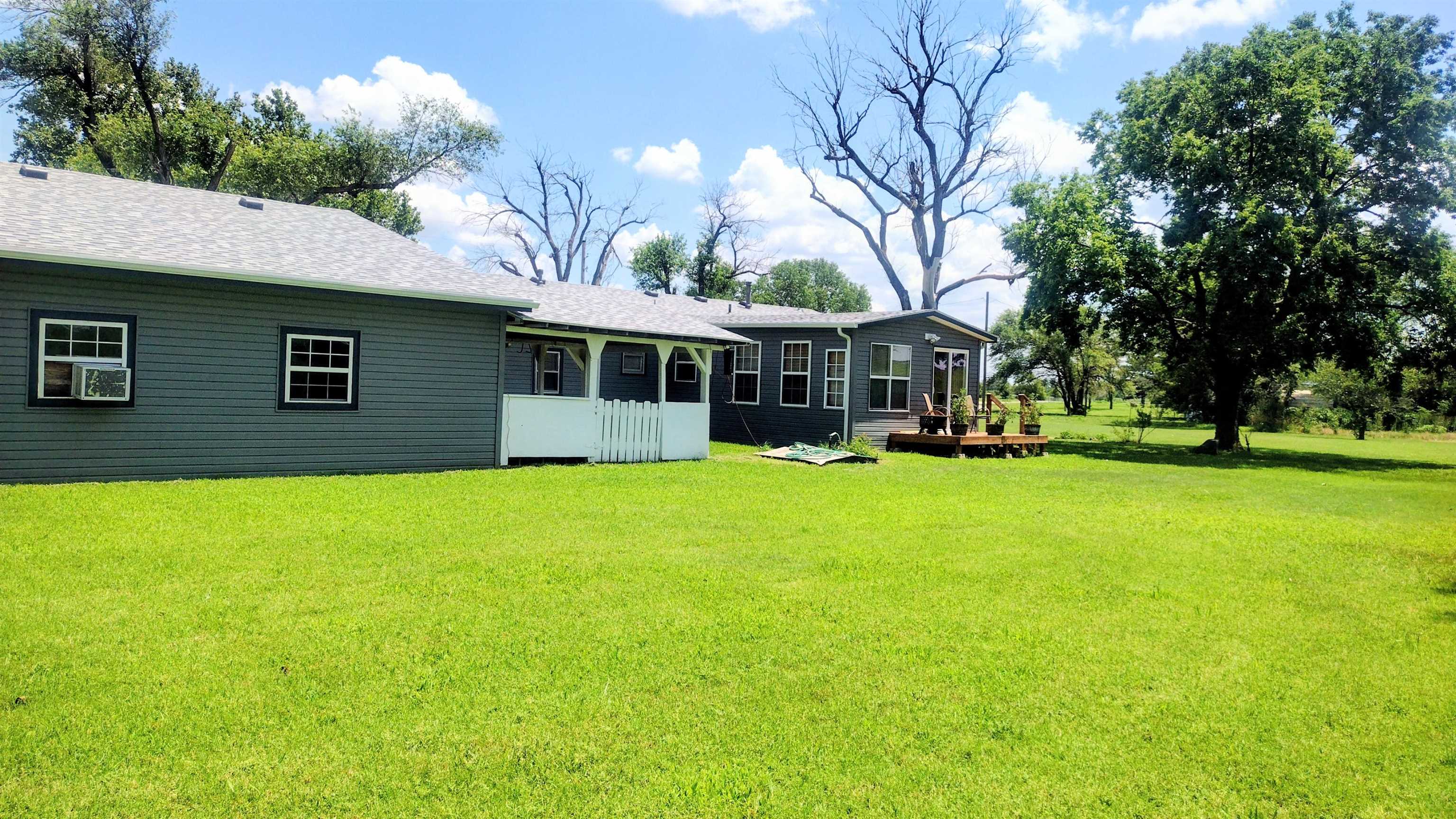 501 Westridge Property Photo 2