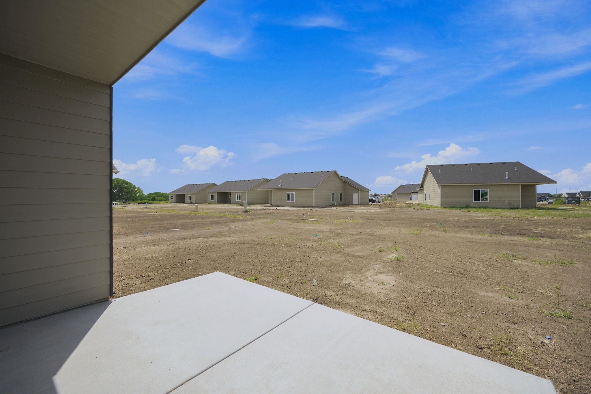 1562 N Emerald Valley Dr Property Photo 30