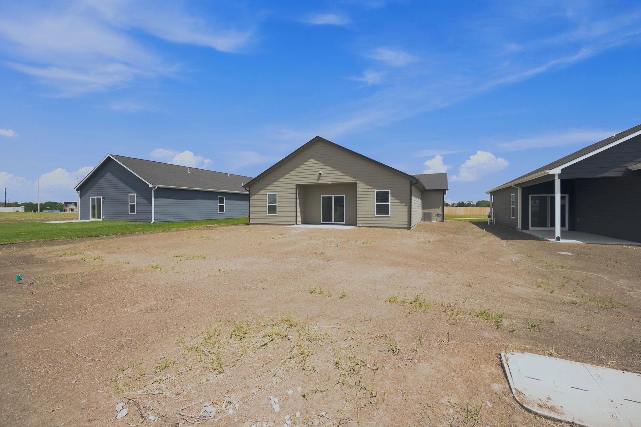 1562 N Emerald Valley Dr Property Photo 33