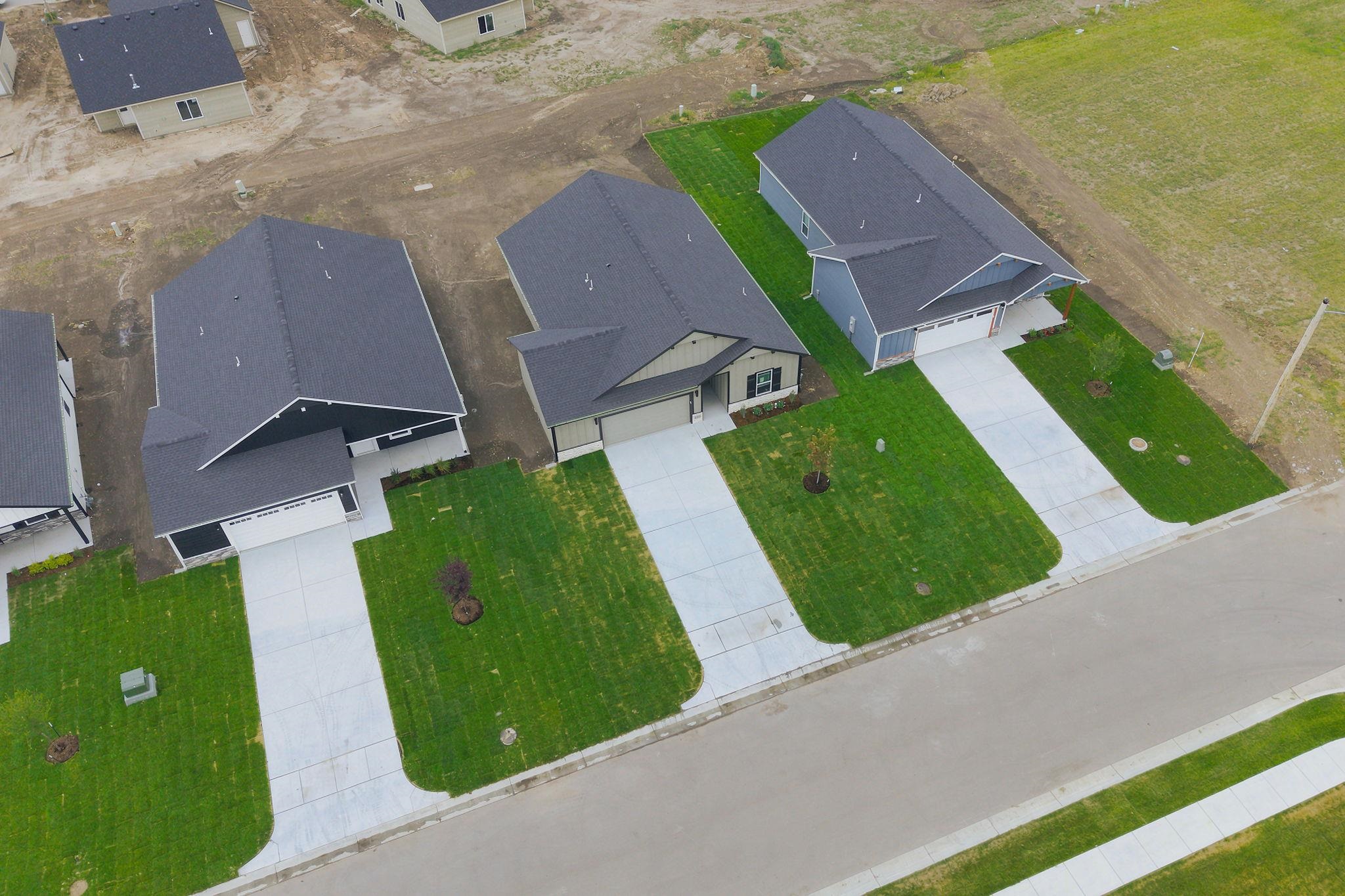 1562 N Emerald Valley Dr Property Photo 35