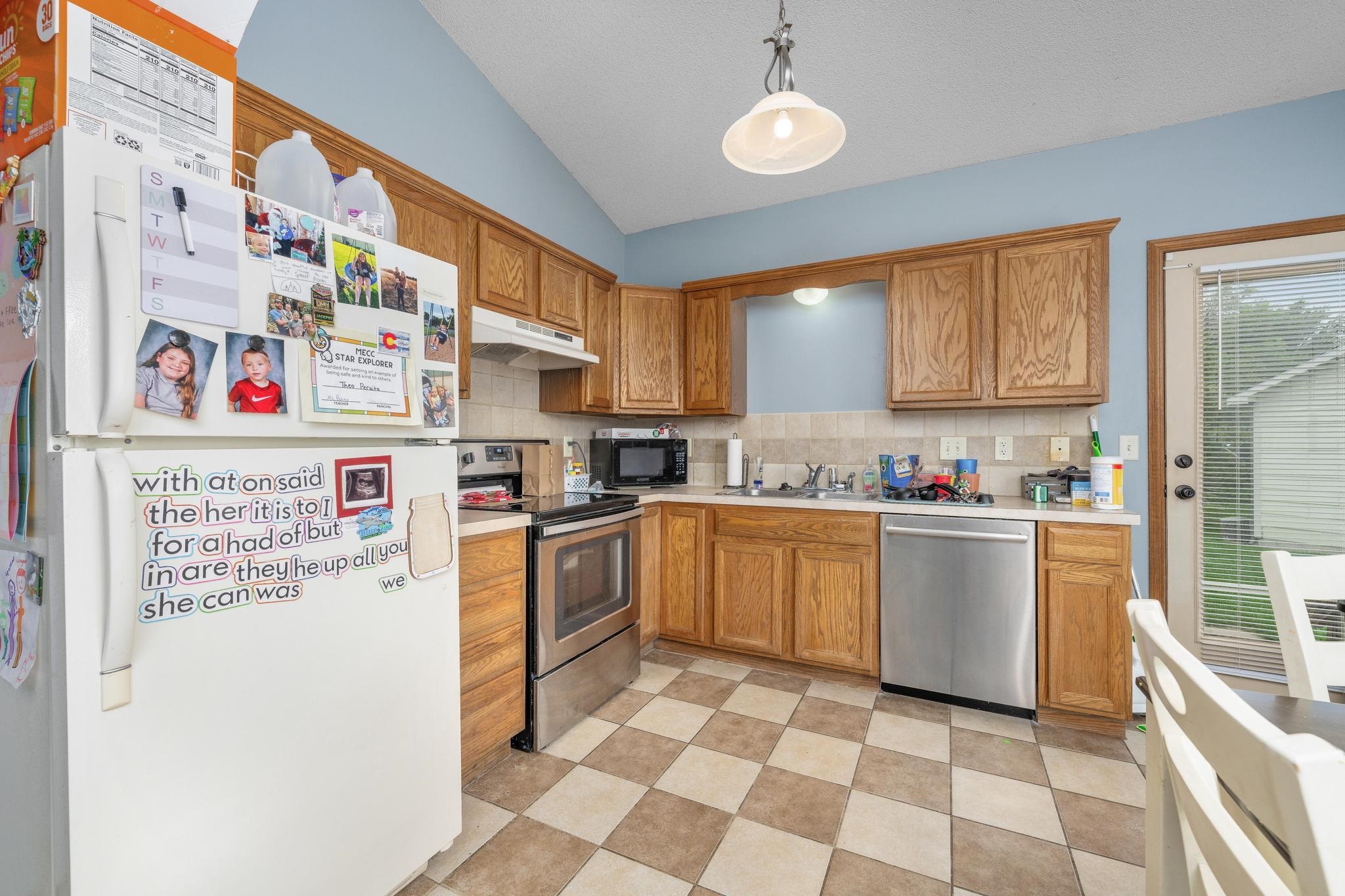 3811 N Pepper Ridge St Property Photo 10