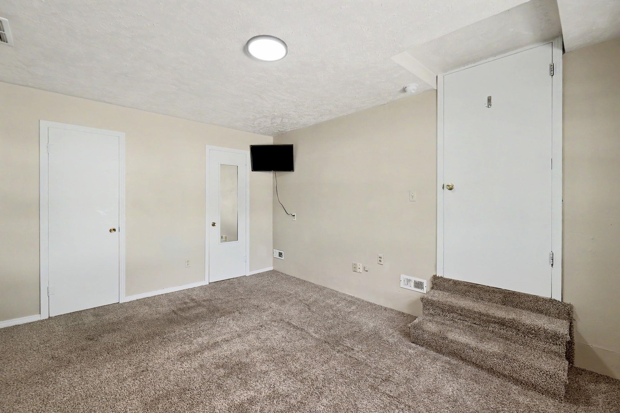 2232 S Estelle Property Photo 2