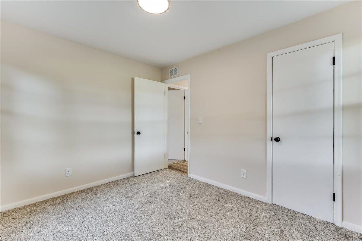 3426 S Osage Property Photo 18
