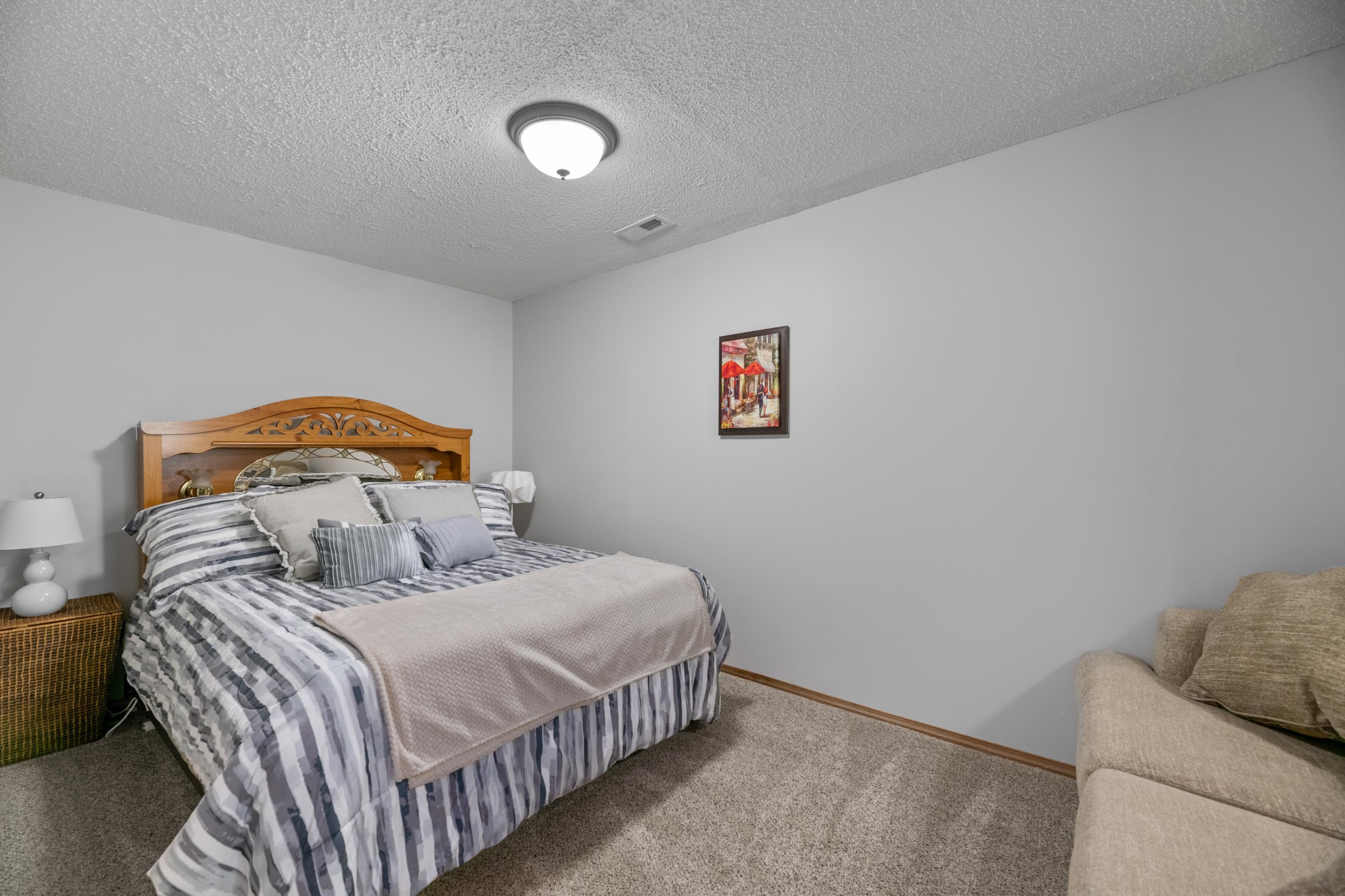 3202 N Wild Rose Property Photo 28