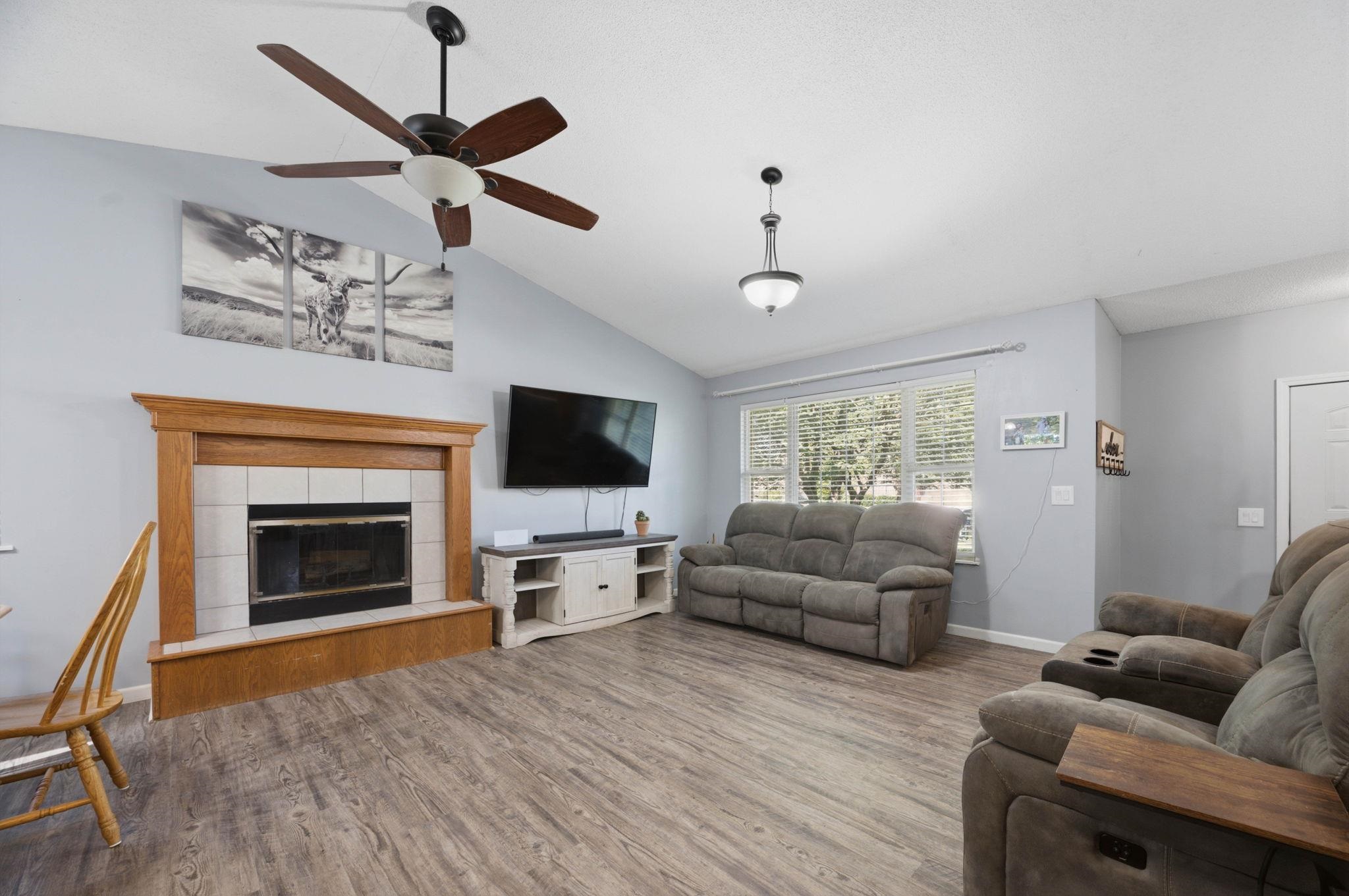 1006 N Park Road Property Photo 5