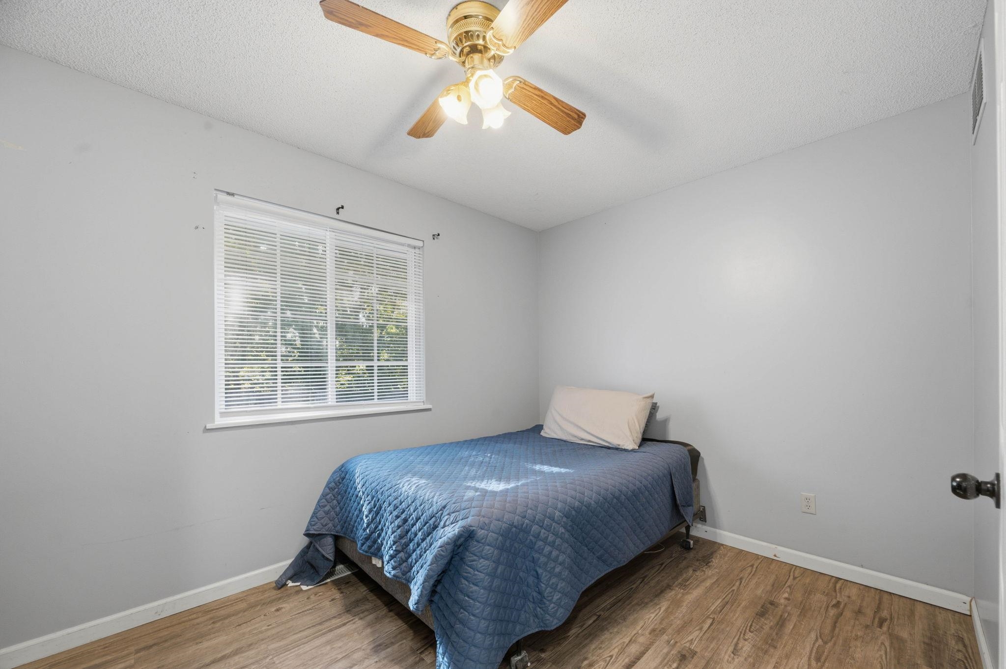 1006 N Park Road Property Photo 16