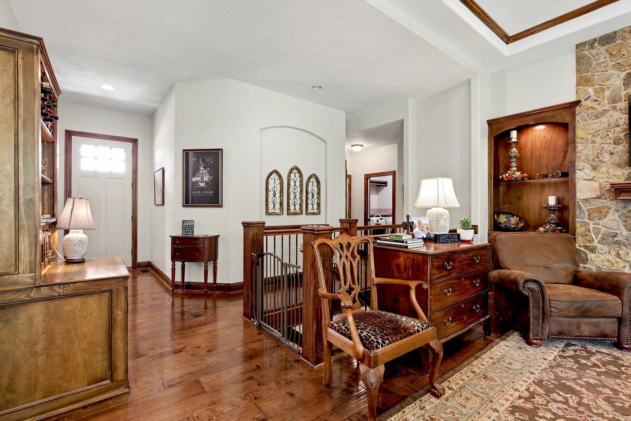 732 N Deerfield Cir Property Photo 11