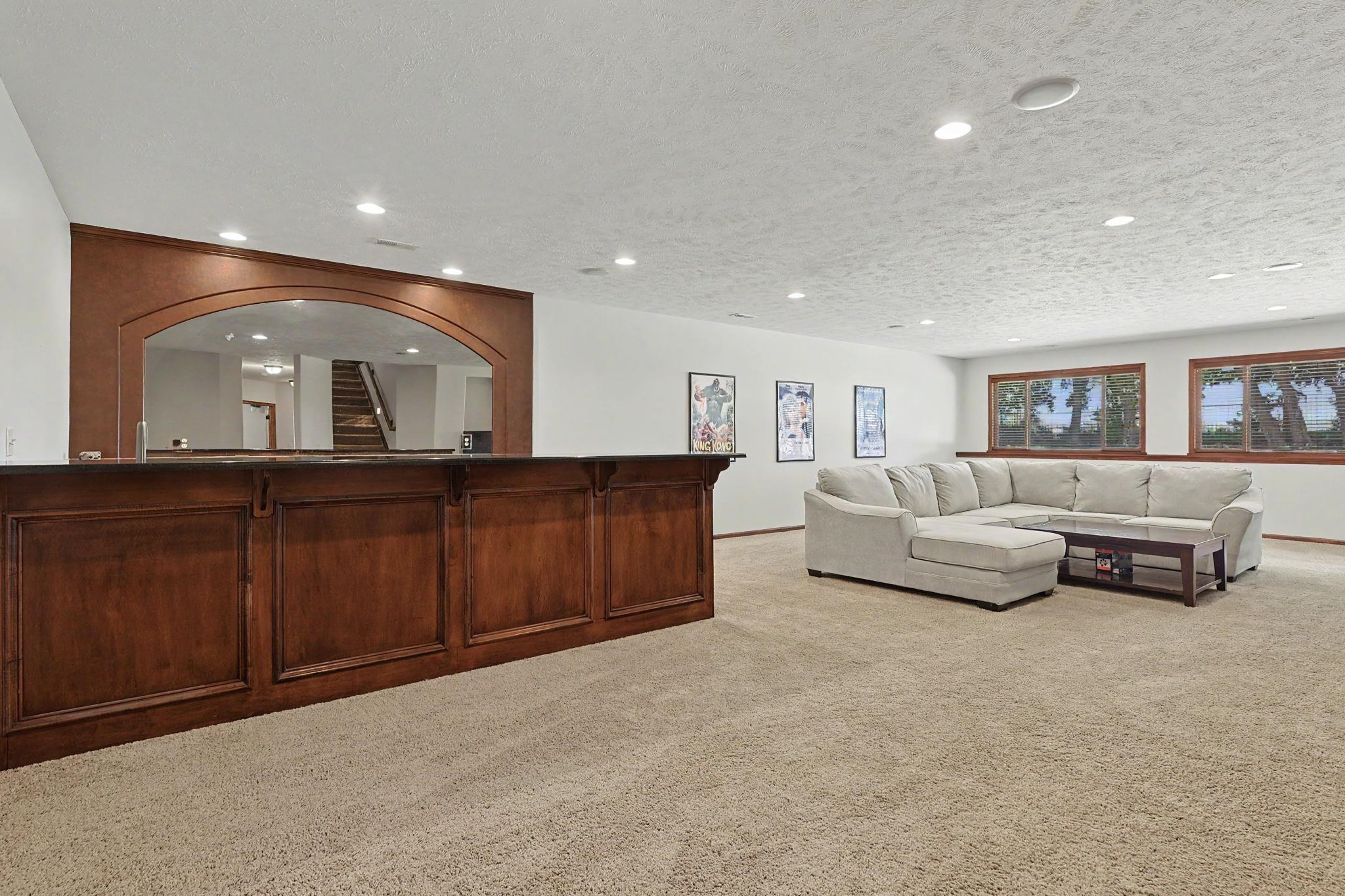 732 N Deerfield Cir Property Photo 20