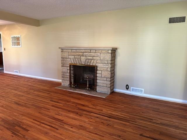 1200 Parkwood Lane Property Photo 6