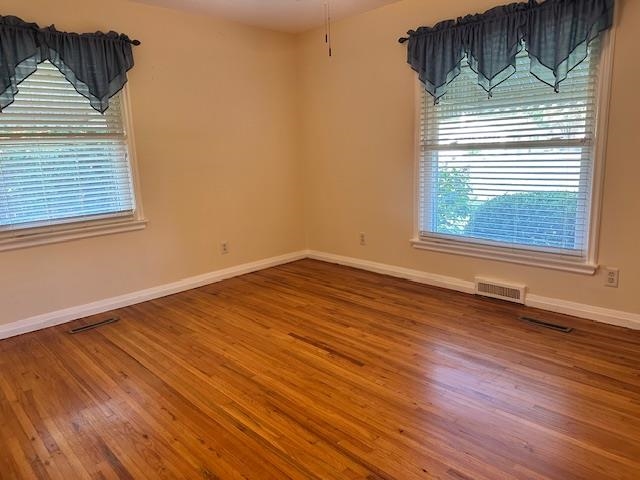 1200 Parkwood Lane Property Photo 13