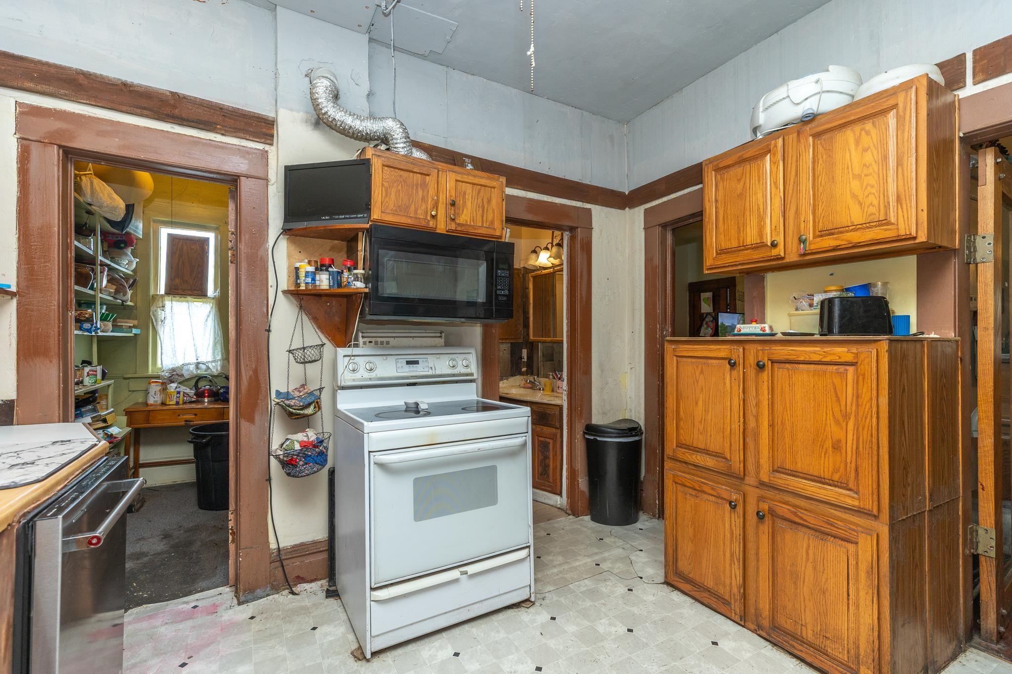 135 S Chicago St Property Photo 12