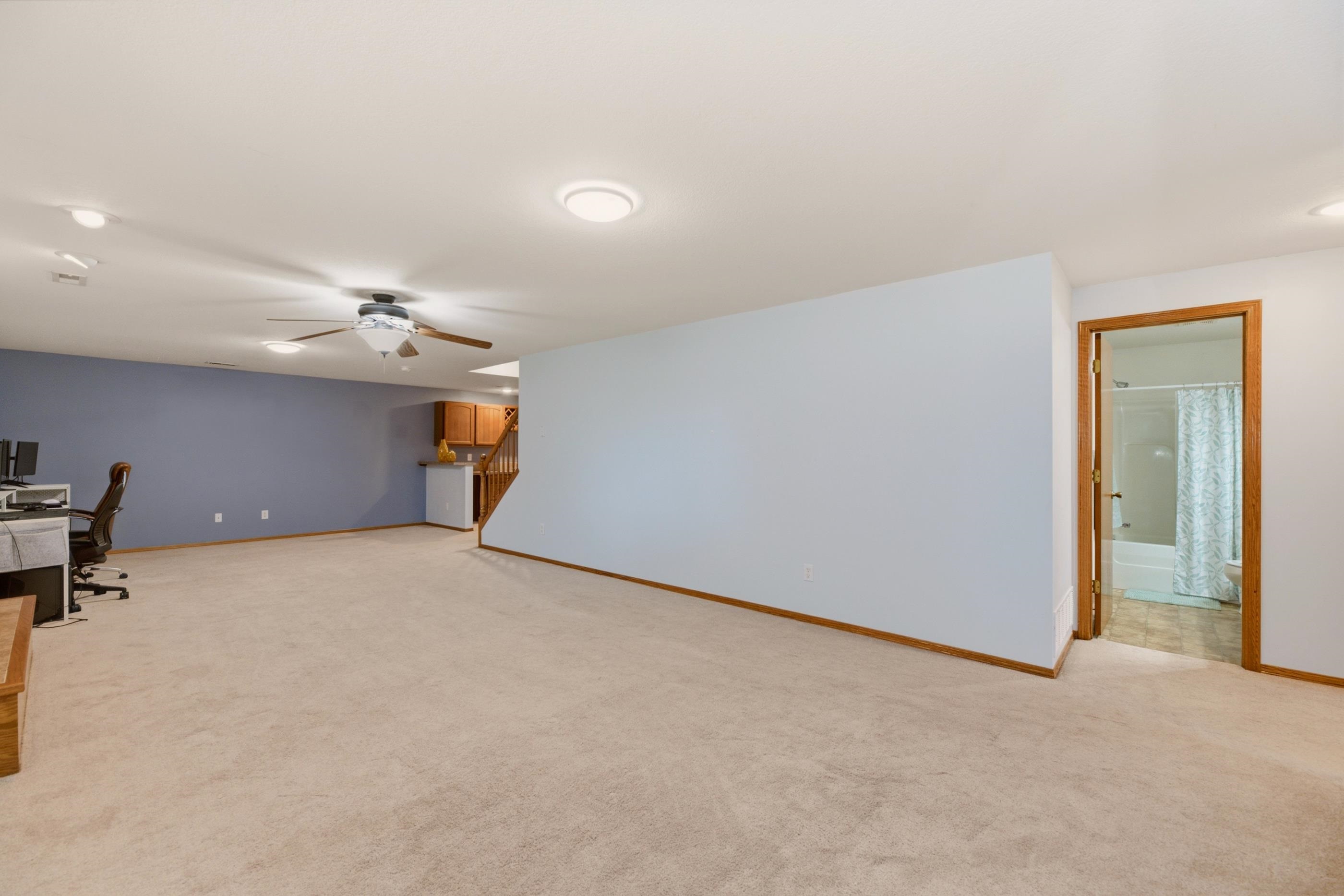 2635 E Sunnyslope Property Photo 24