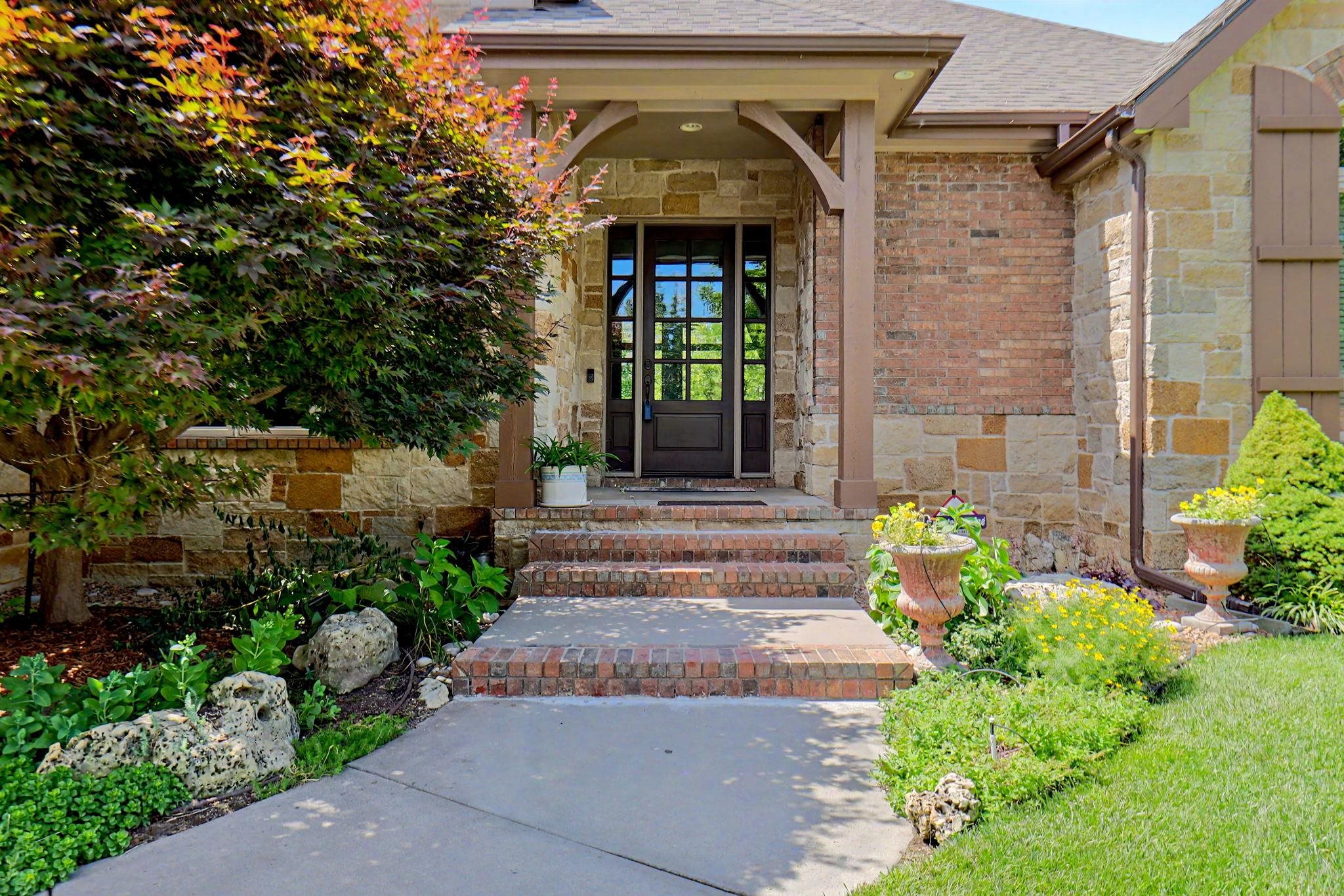 13104 E Mainsgate Cir Property Photo 3