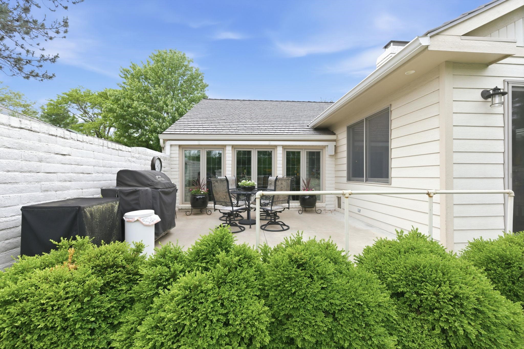 1440 N Gatewood Property Photo 31