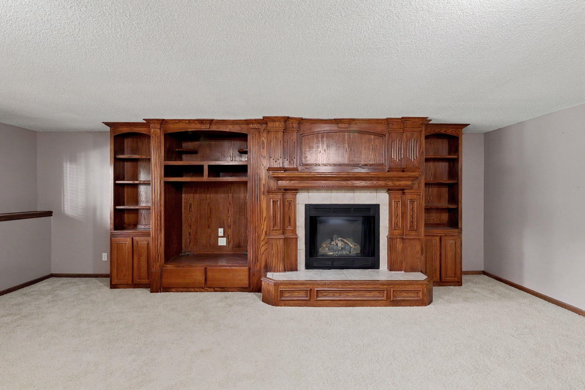 3317 N North Shore Ct Property Photo 23