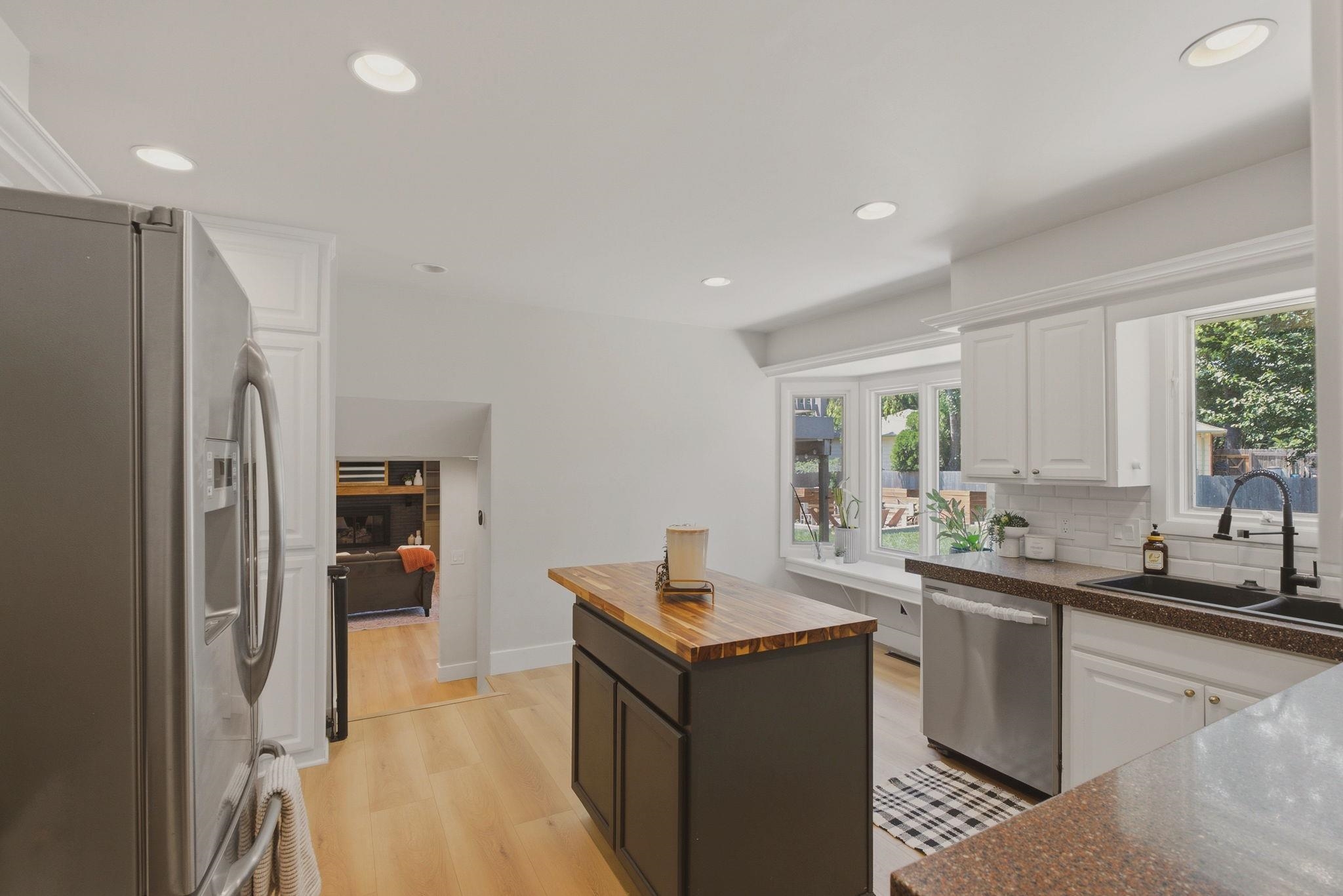8410 E Overbrook St Property Photo 6
