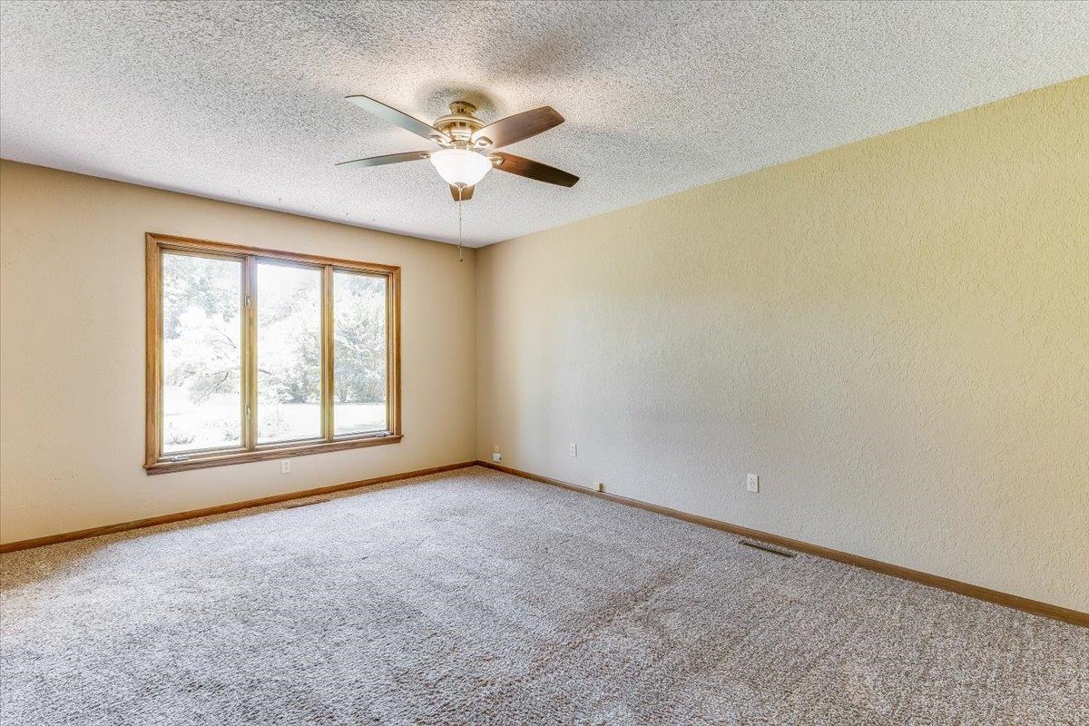 1309 S Bridgewater Drive Property Photo 17