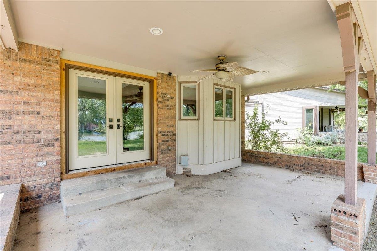 1309 S Bridgewater Drive Property Photo 24