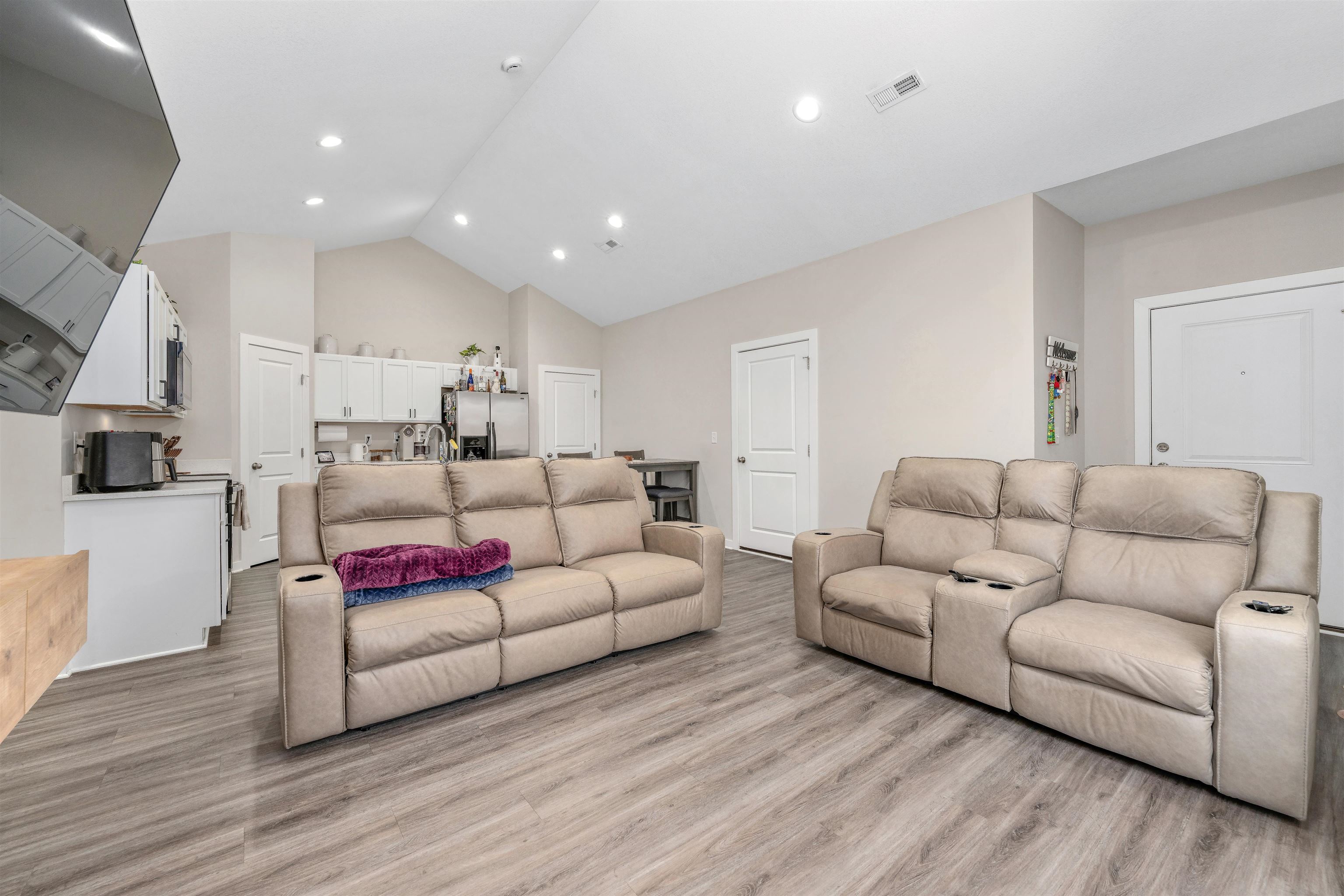 12019 W Shadow Lakes Property Photo 7