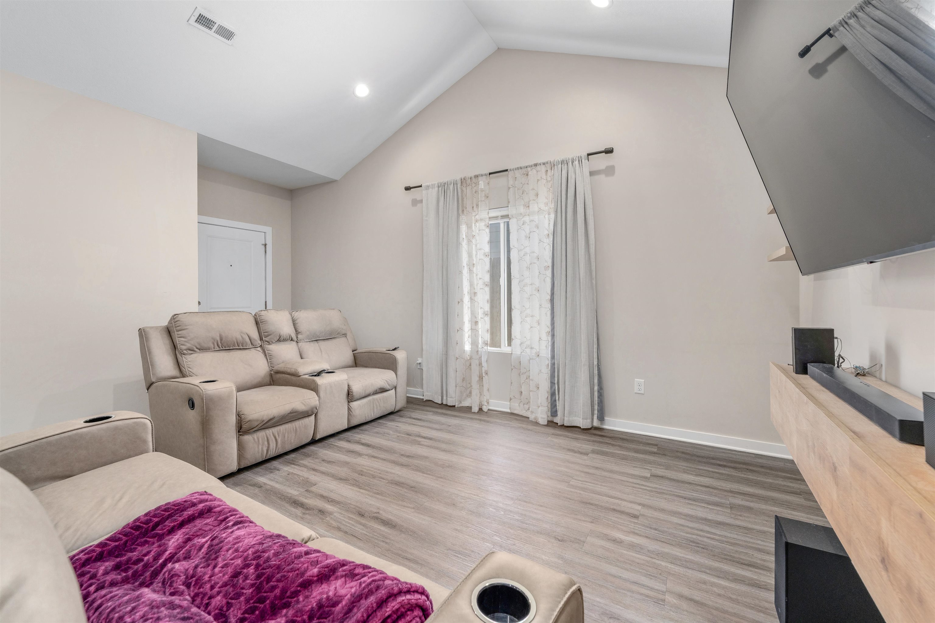 12019 W Shadow Lakes Property Photo 8