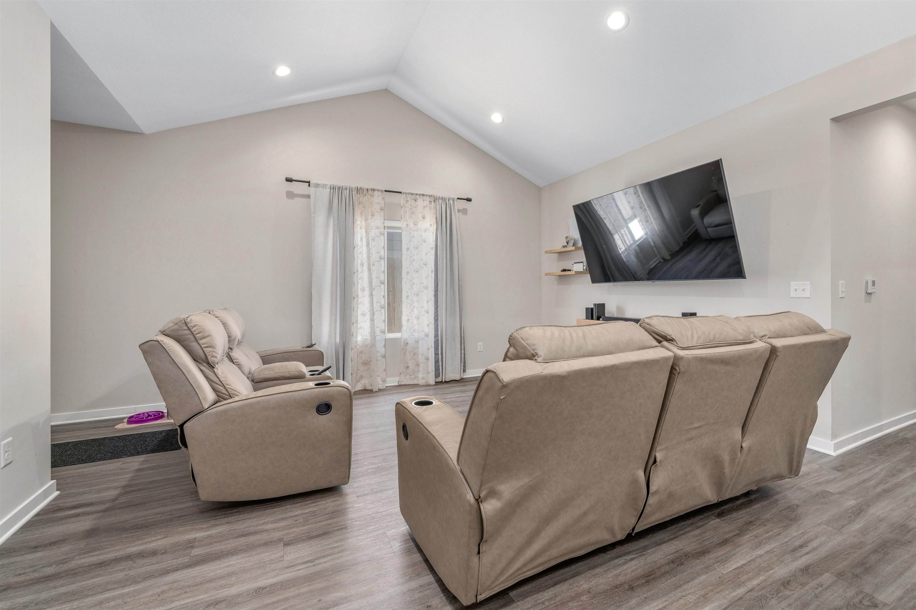 12019 W Shadow Lakes Property Photo 9