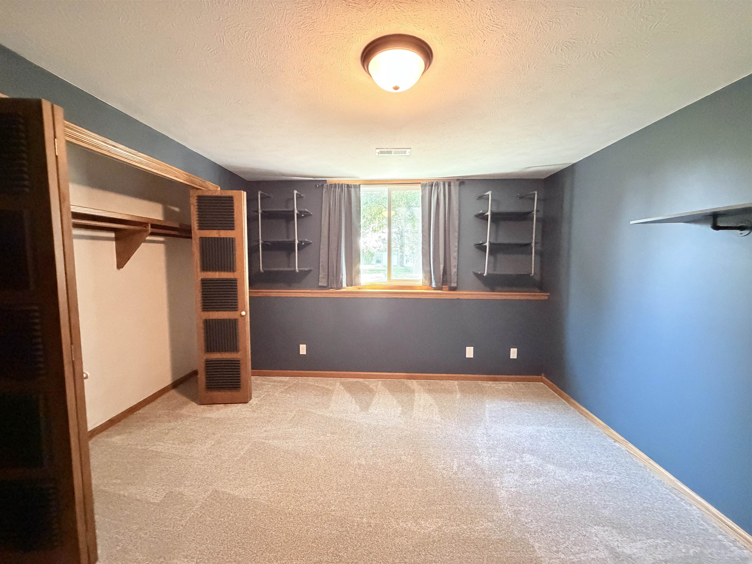753 N Bramerton St. Property Photo 29