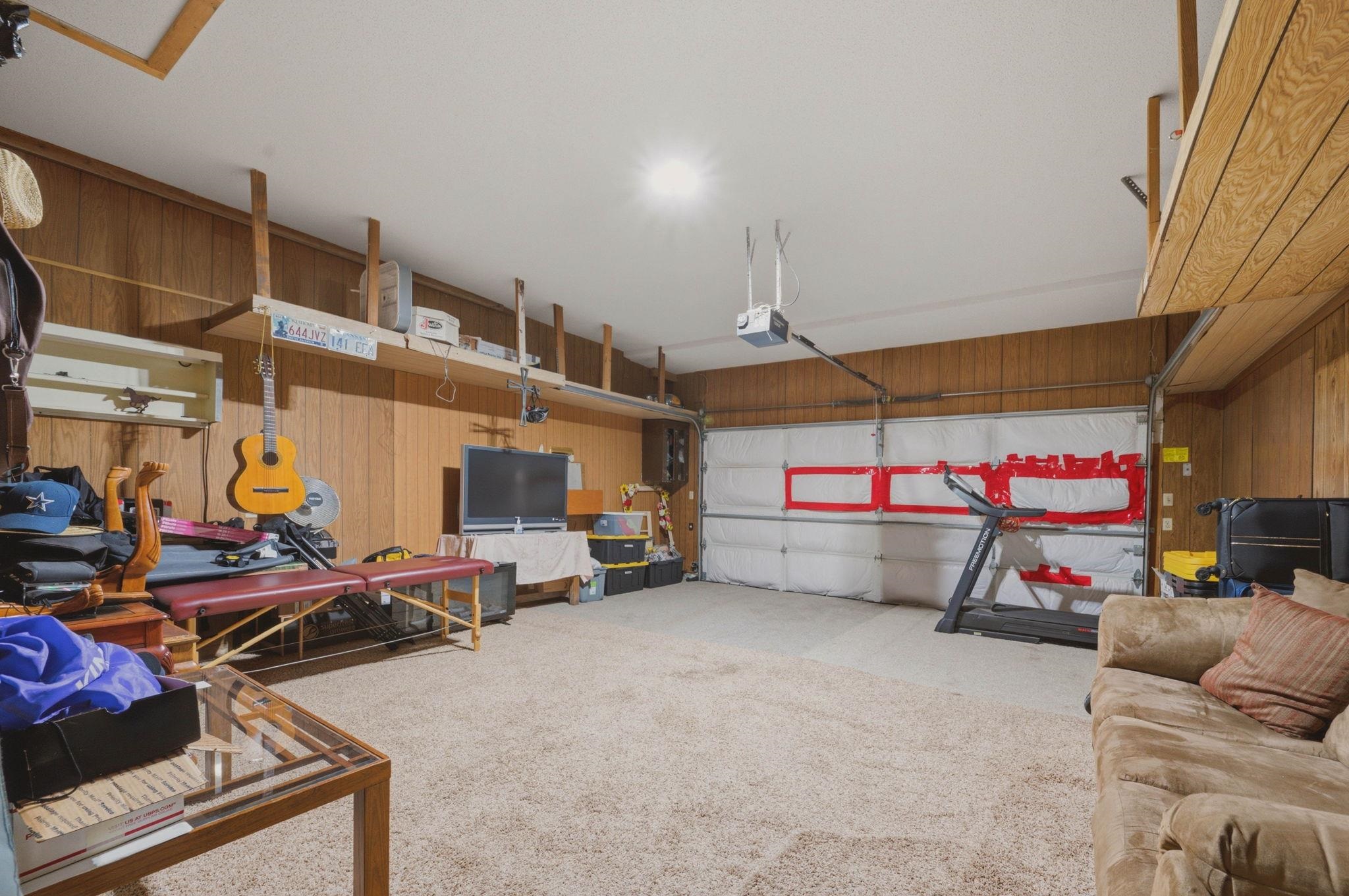 1138 N Sheridan St Property Photo 22