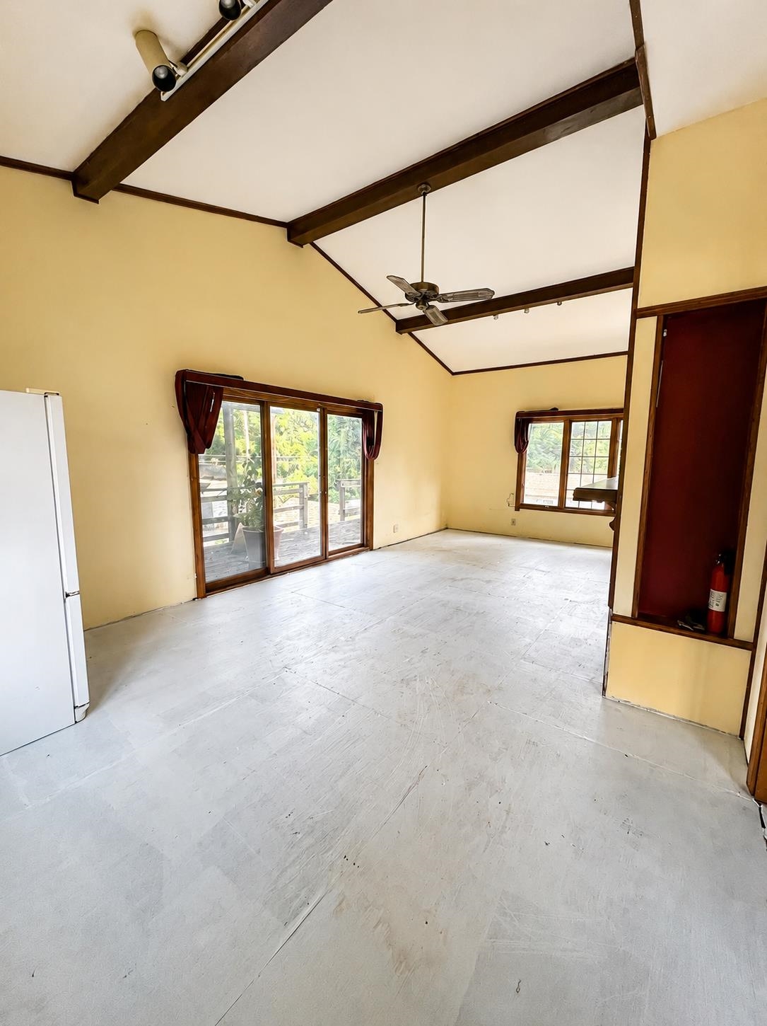 1121 N Bitting Ave Property Photo 6