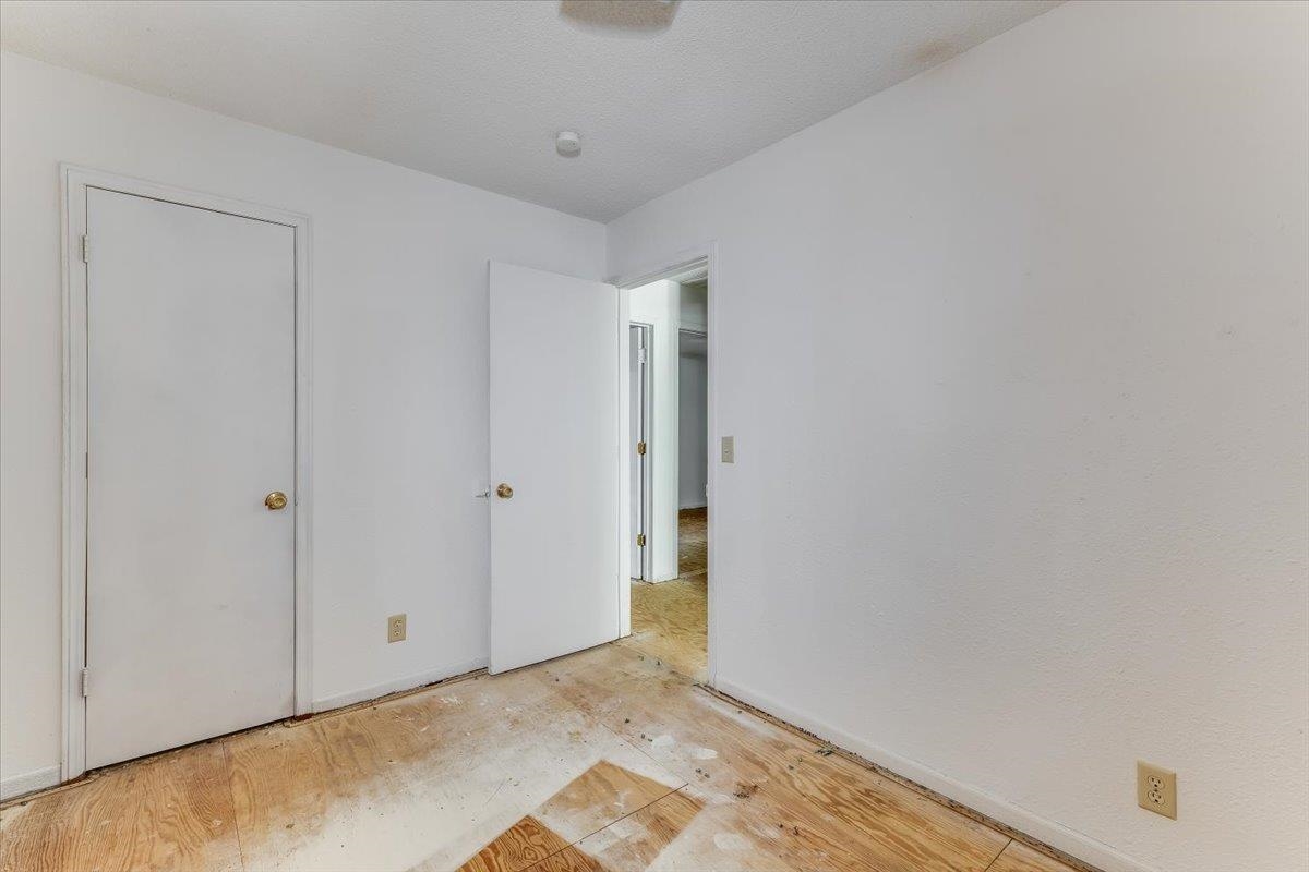 7025 W Frazier Property Photo 4