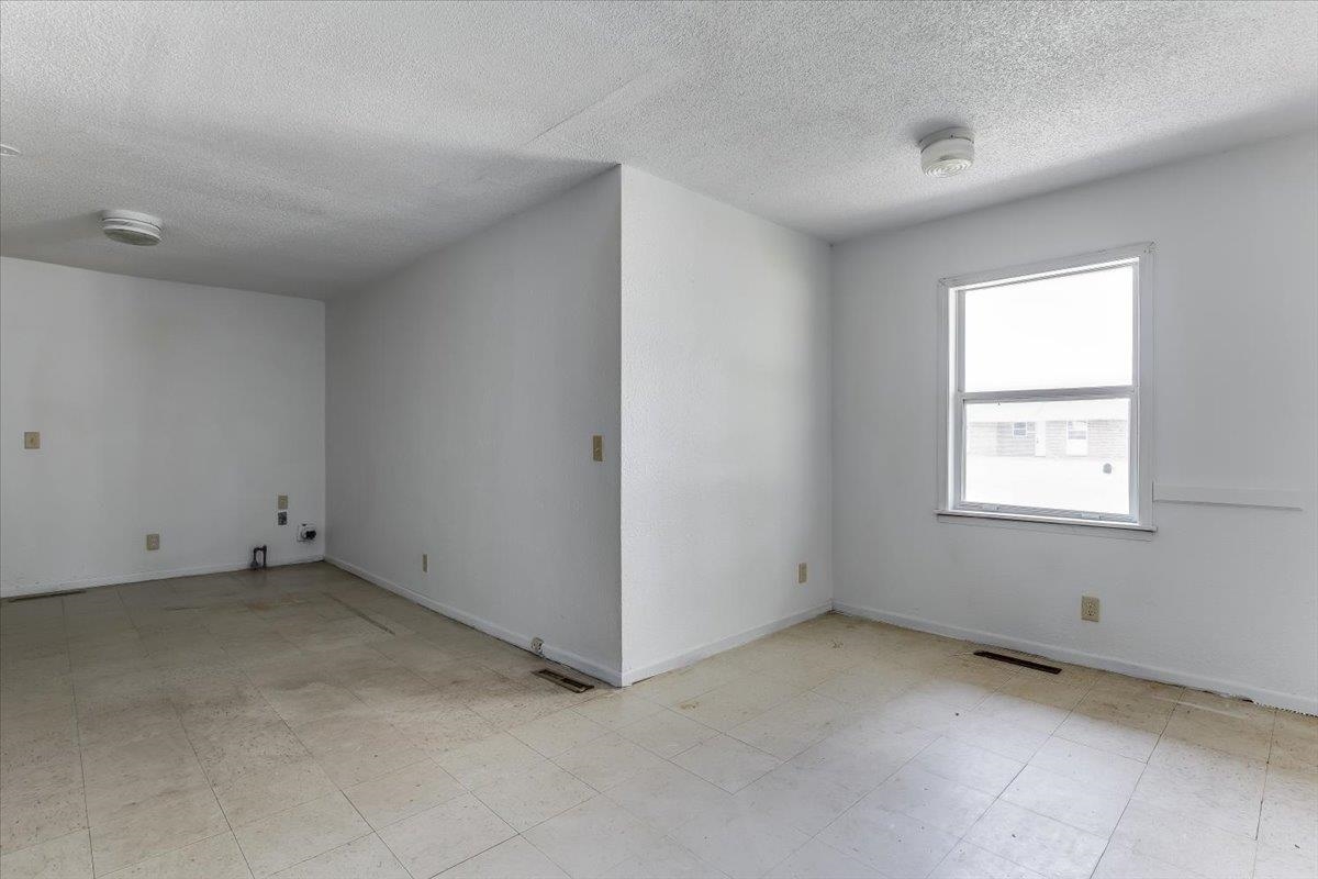 7025 W Frazier Property Photo 12