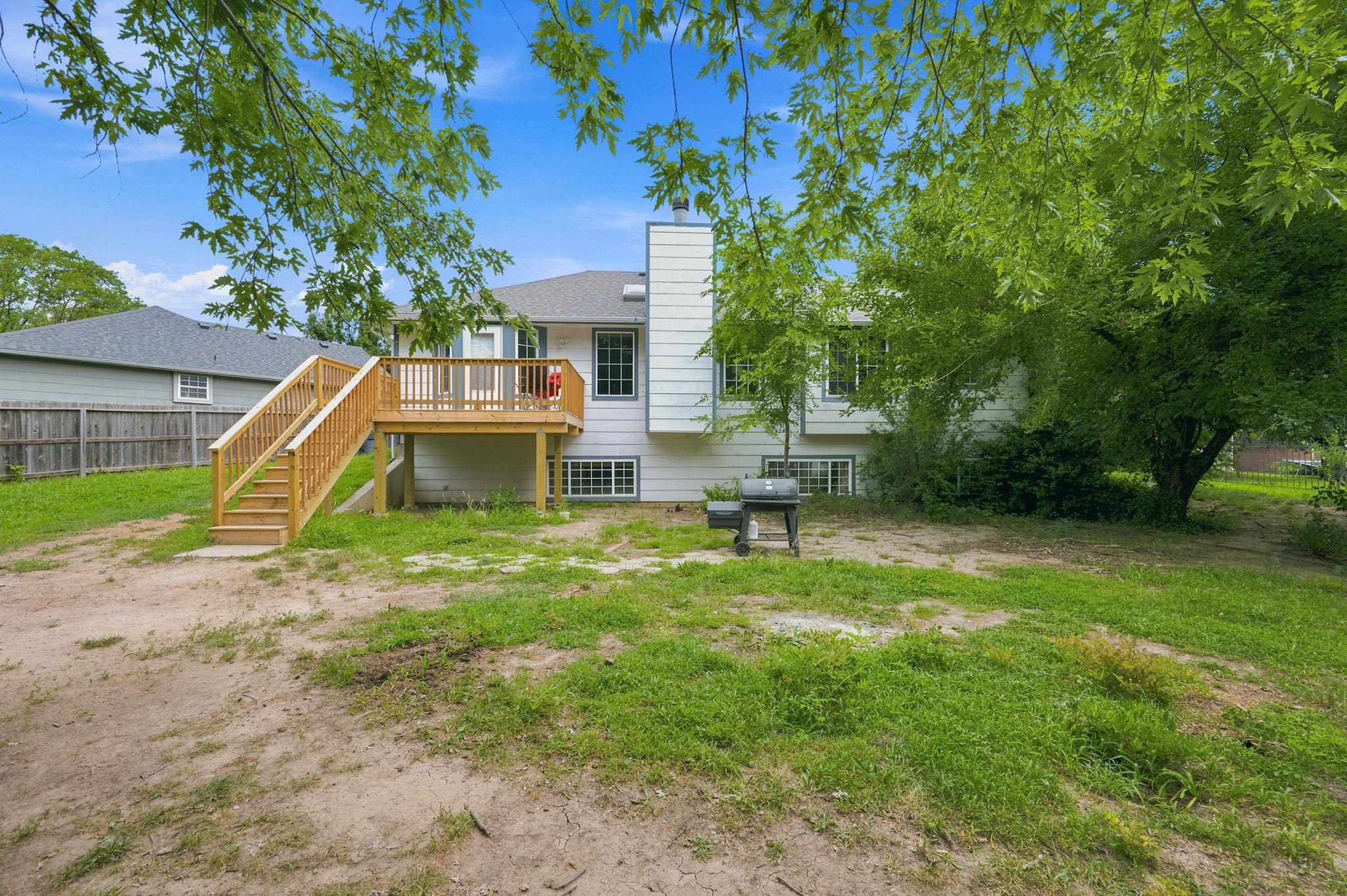 10413 W University Ct Property Photo 25