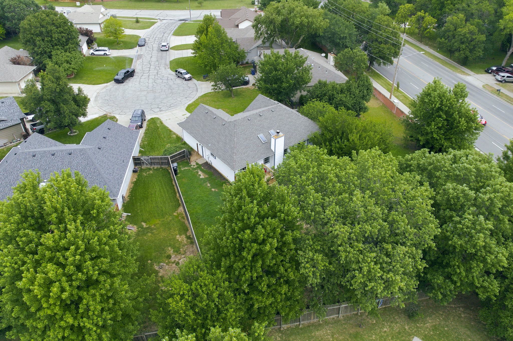 10413 W University Ct Property Photo 29