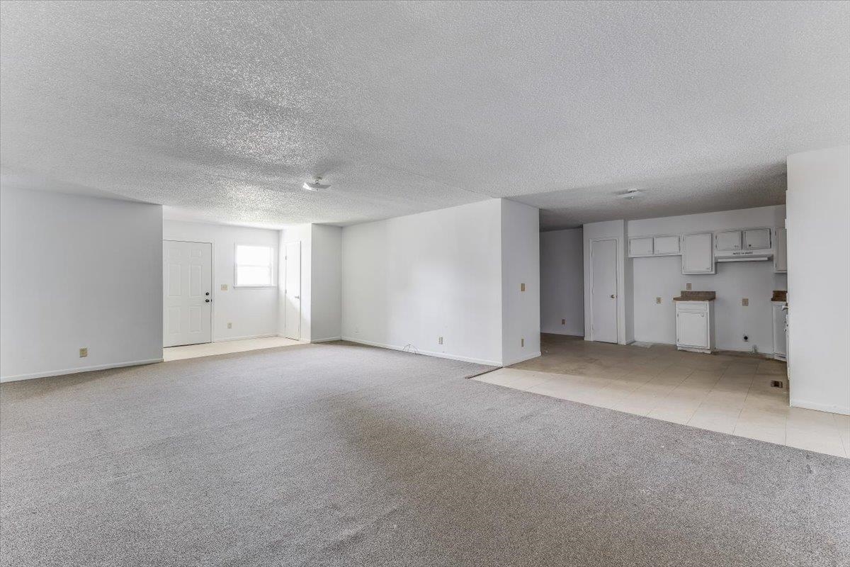 7028 W Frazier Property Photo 3