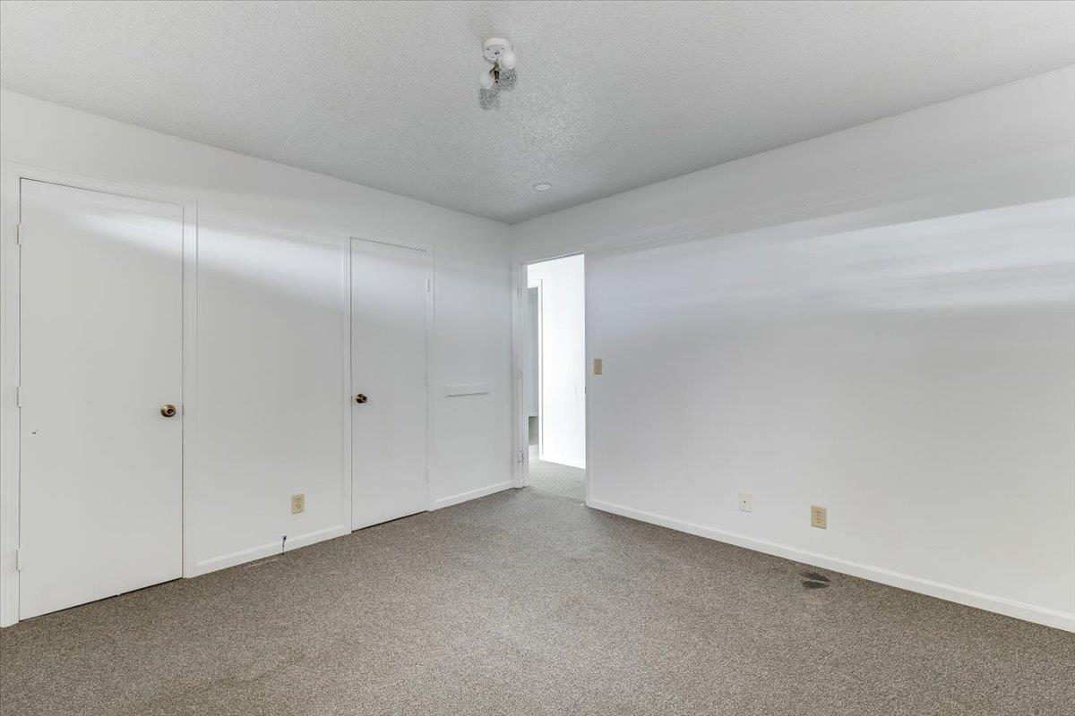 7028 W Frazier Property Photo 6