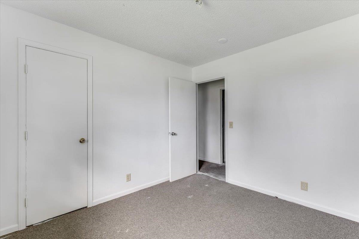 7028 W Frazier Property Photo 12