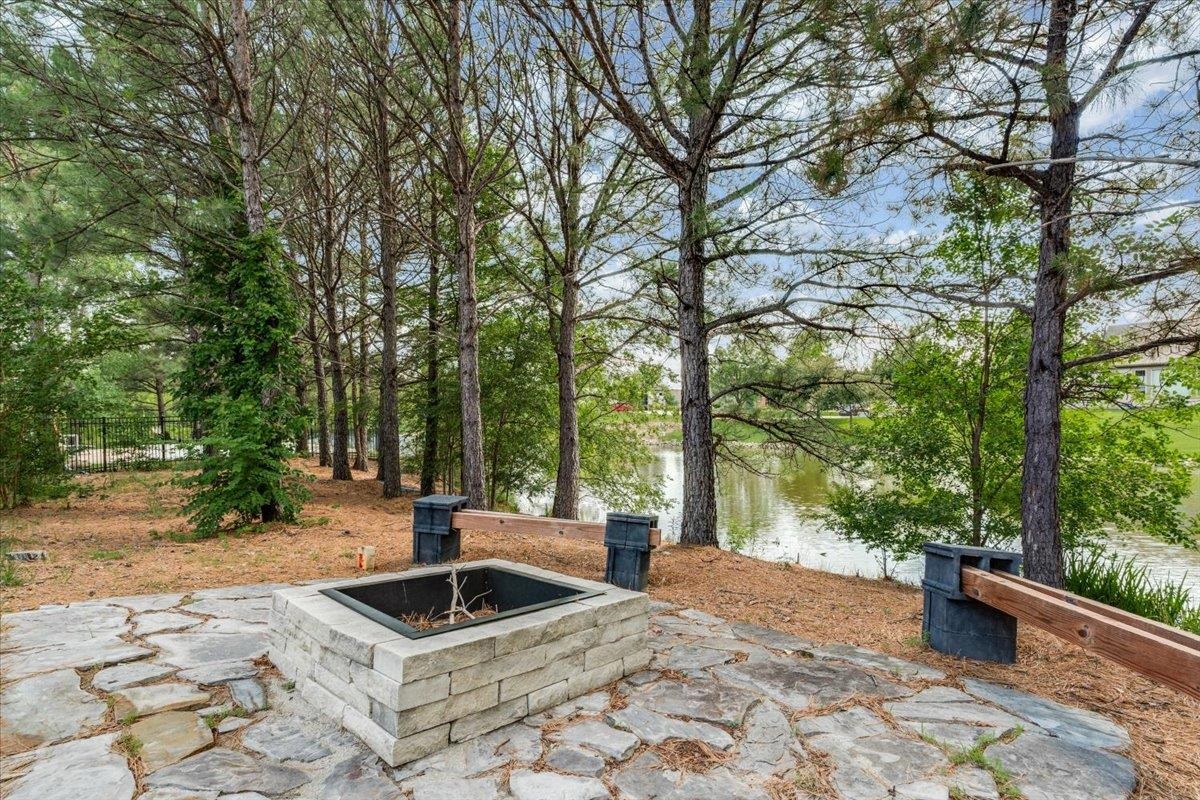 4015 N Fiddlers Cove Property Photo 9
