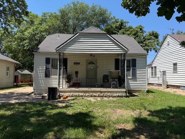 615 S Broadview Ave Property Photo 2