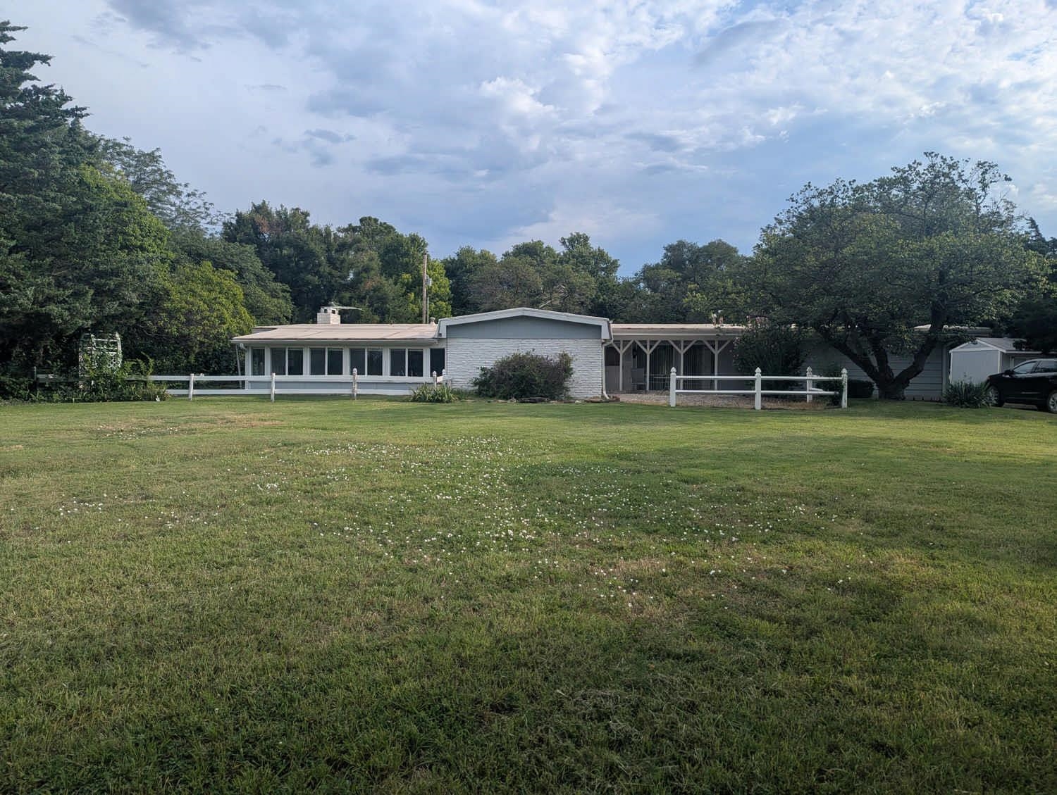 11600 E Wilshire Property Photo 1