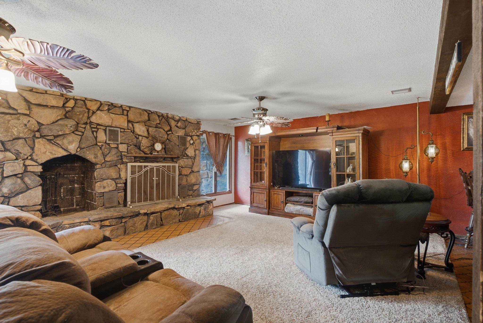 3 W Timothy Dr Property Photo 24
