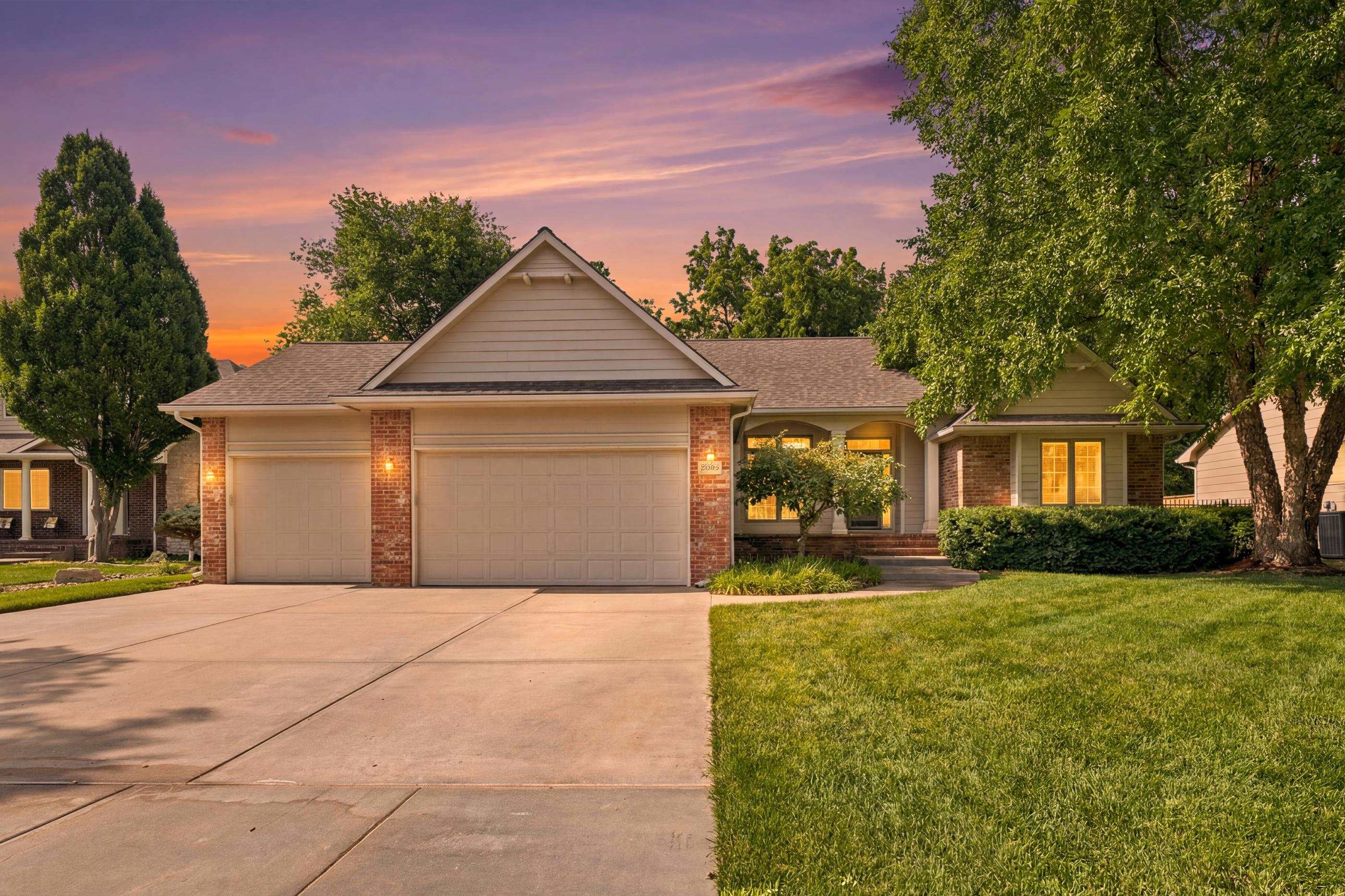 14137 W Bluegrass Ct Property Photo 1
