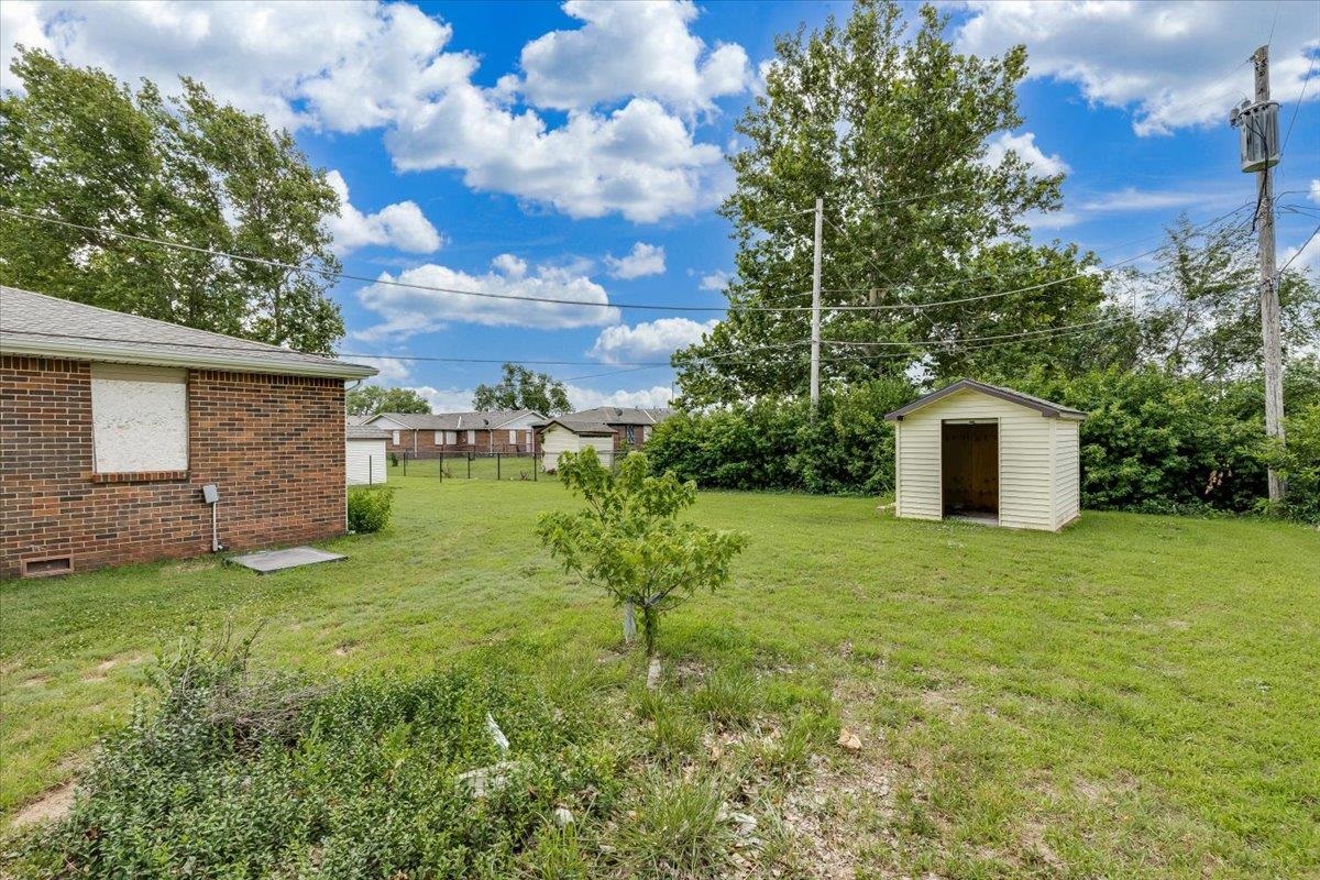 7037 W Frazier Property Photo 13